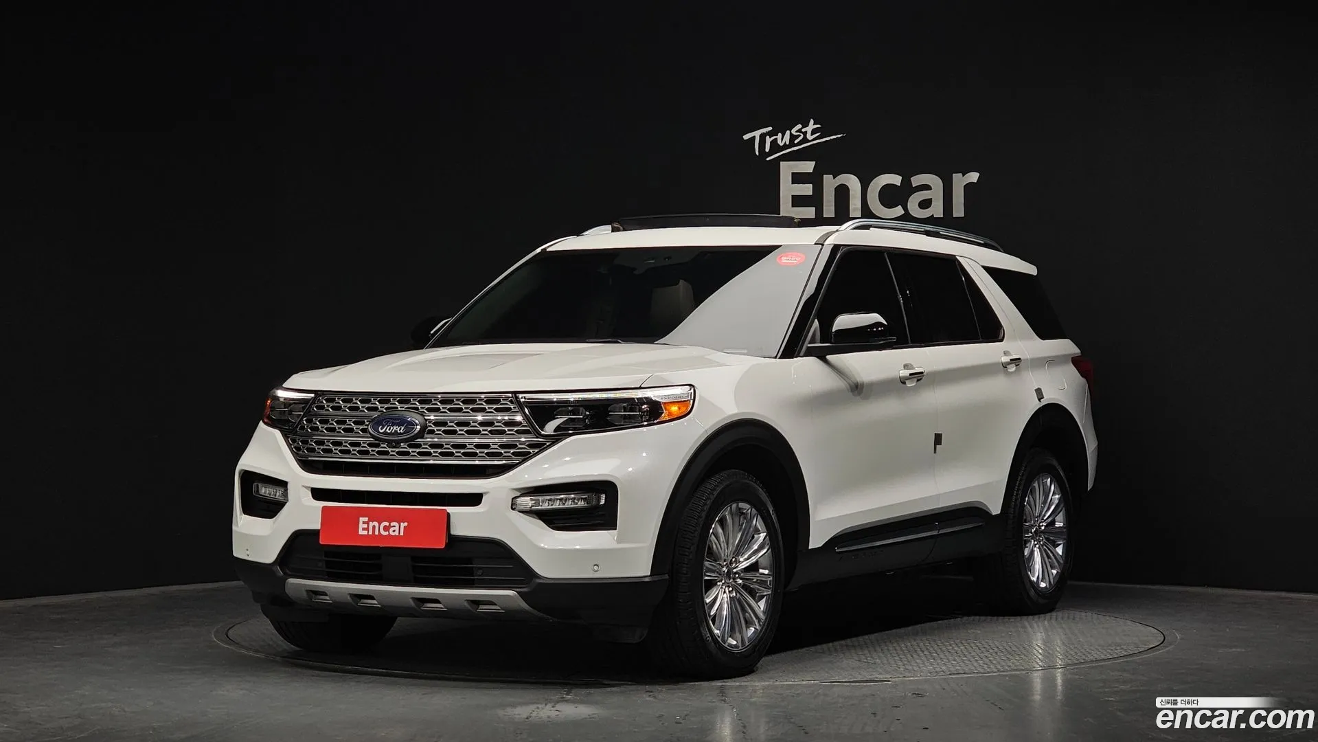 Ford Explorer 2021 — фото 5