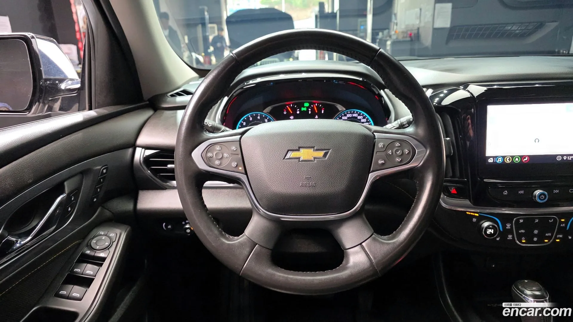 Chevrolet Traverse 2020 — фото 3