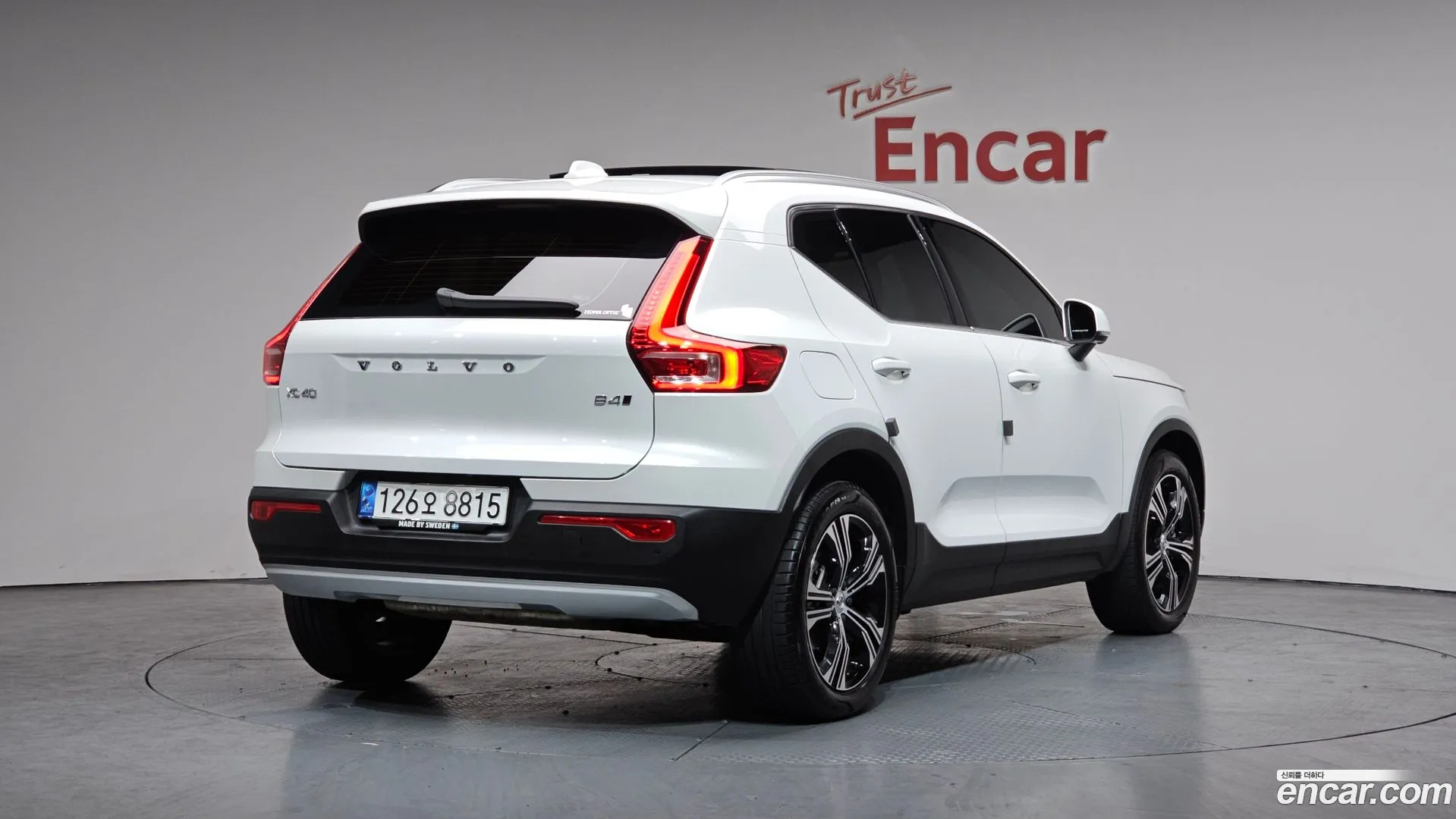 Volvo XC40 2020 — фото 2