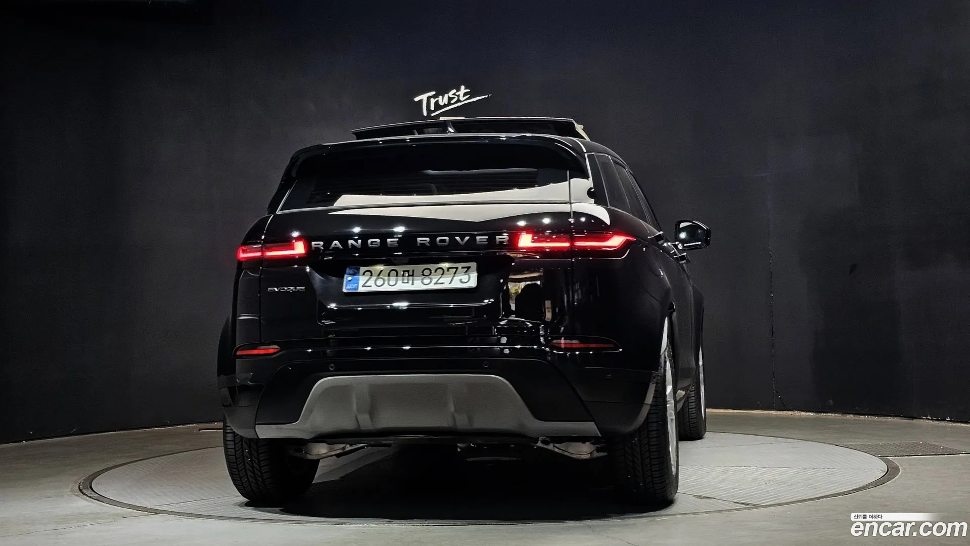 Land Rover Range Rover Evoque 2025 — фото 3