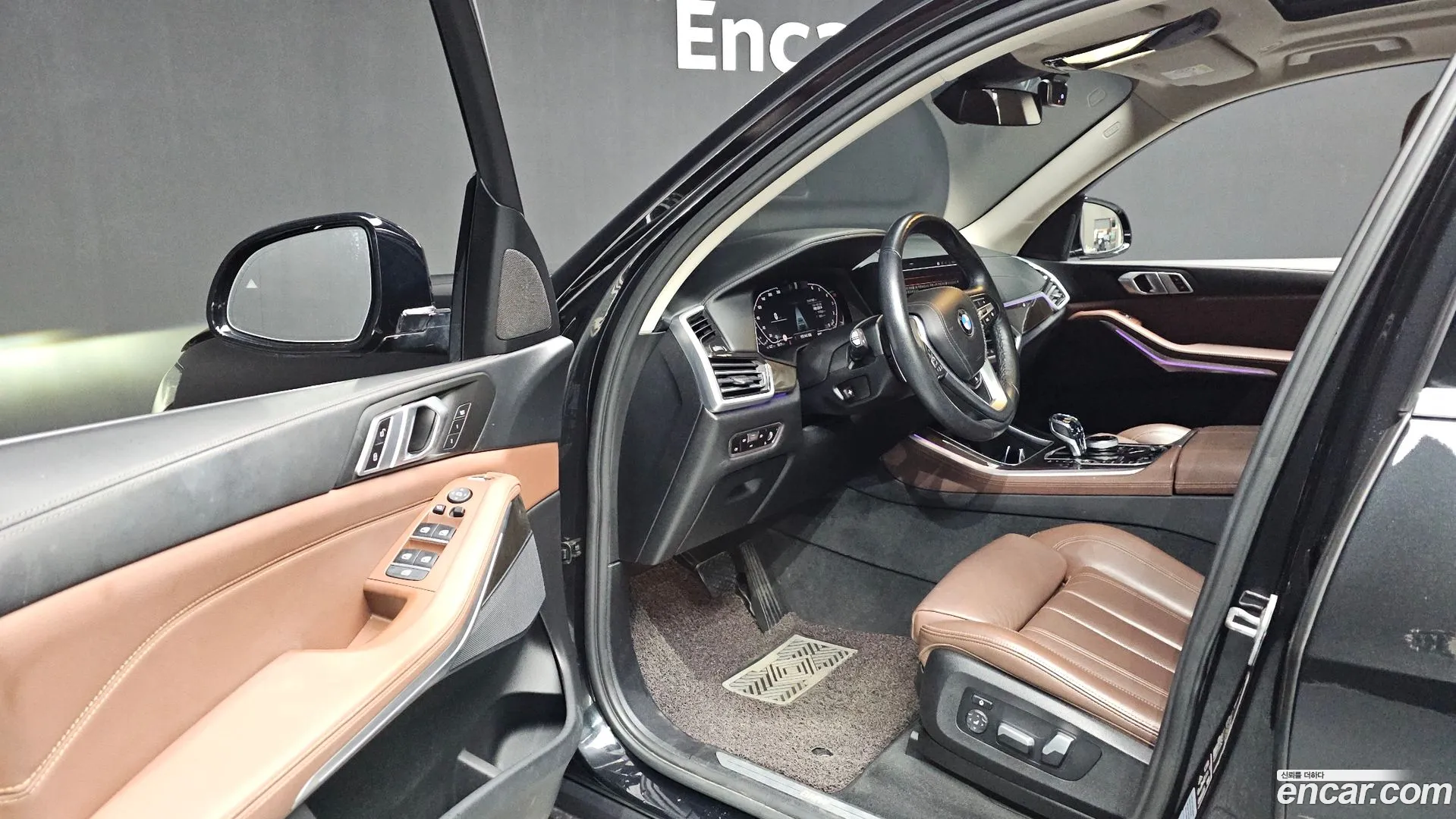 BMW X5 2022 — фото 1