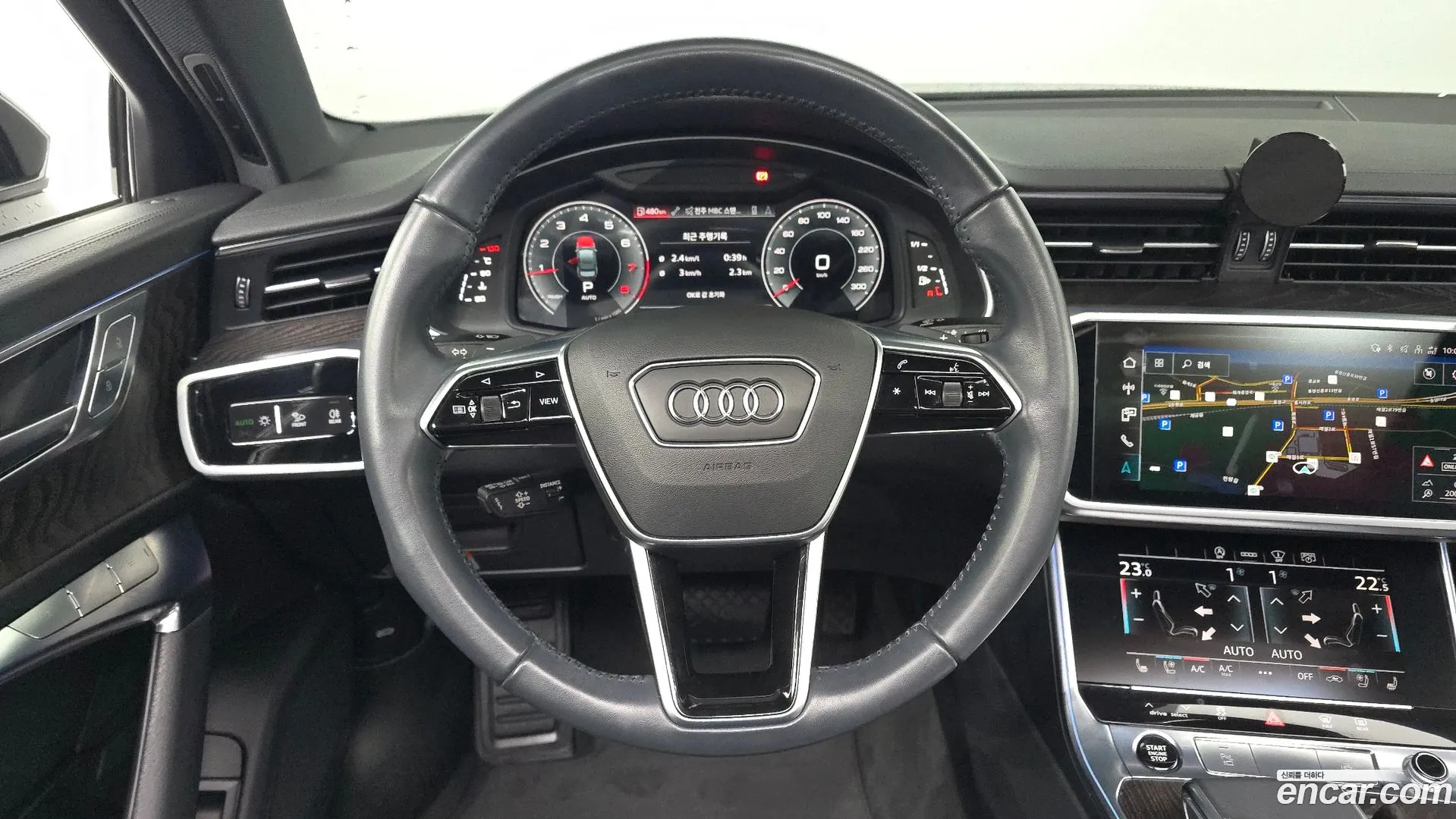 Audi A6 2021 — фото 1
