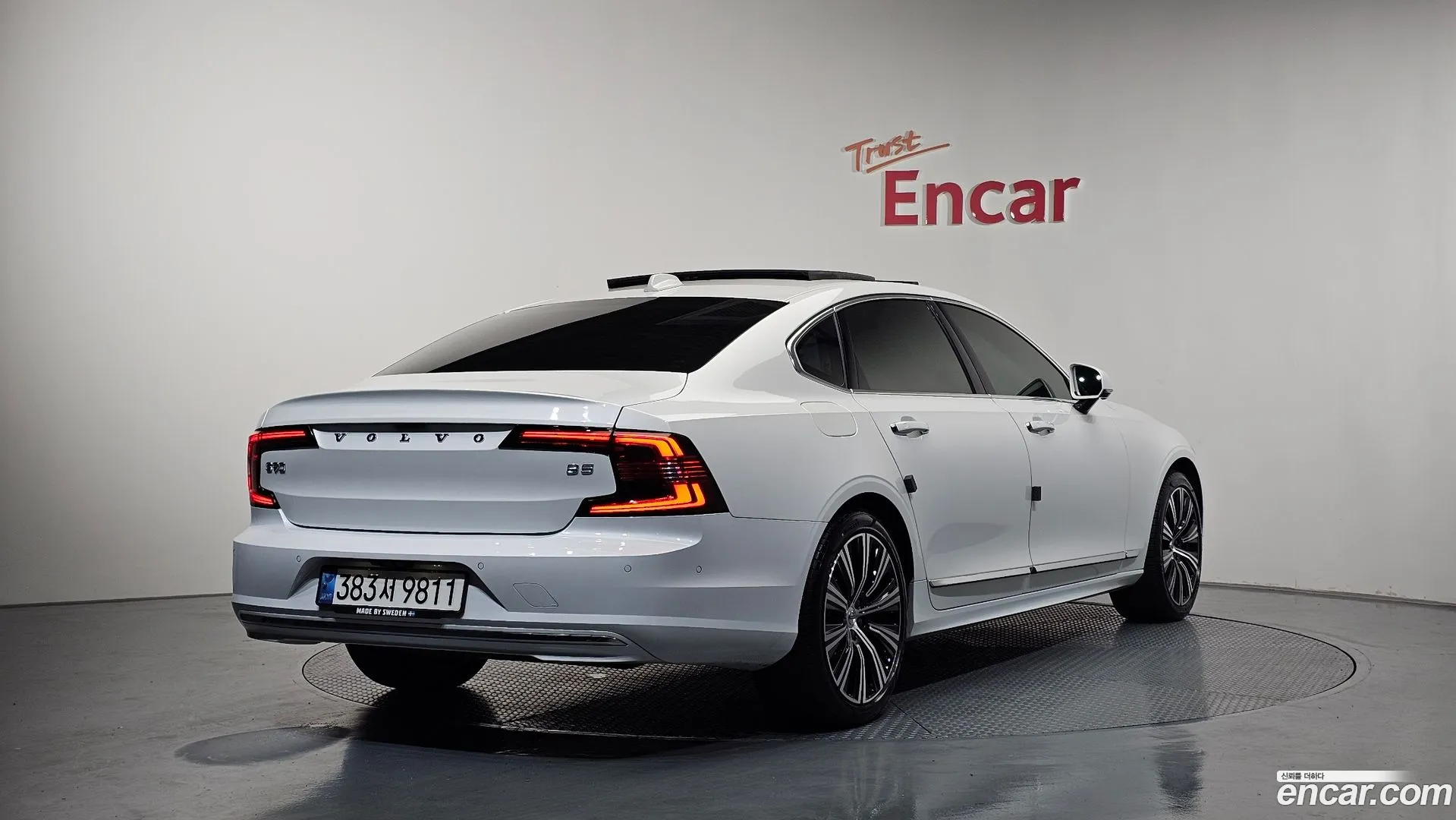 Volvo S90 2021 — фото 1