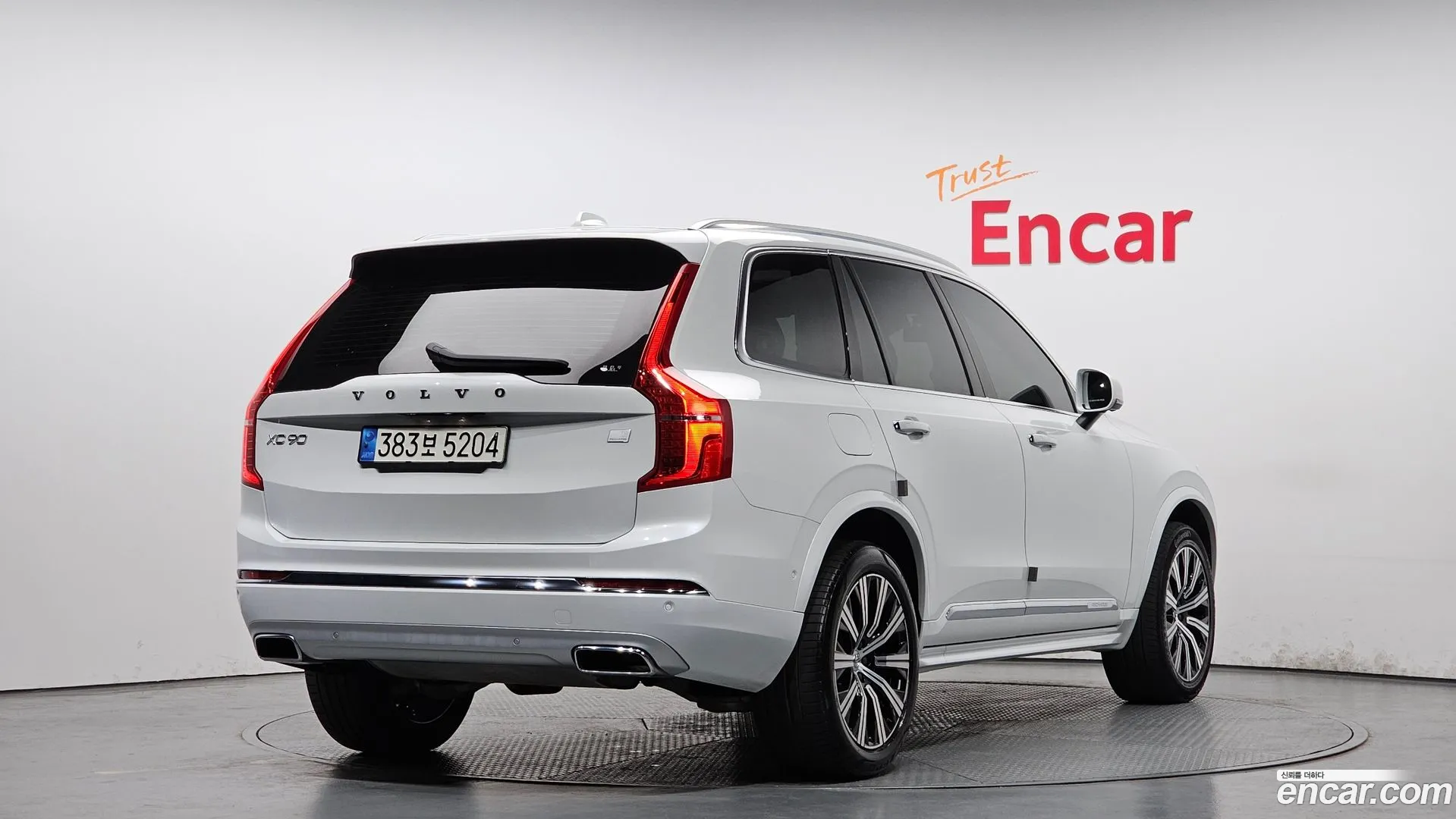Volvo XC90 2021 — фото 2