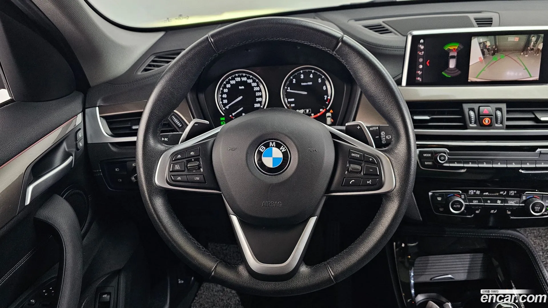 BMW X1 2020 — фото 1