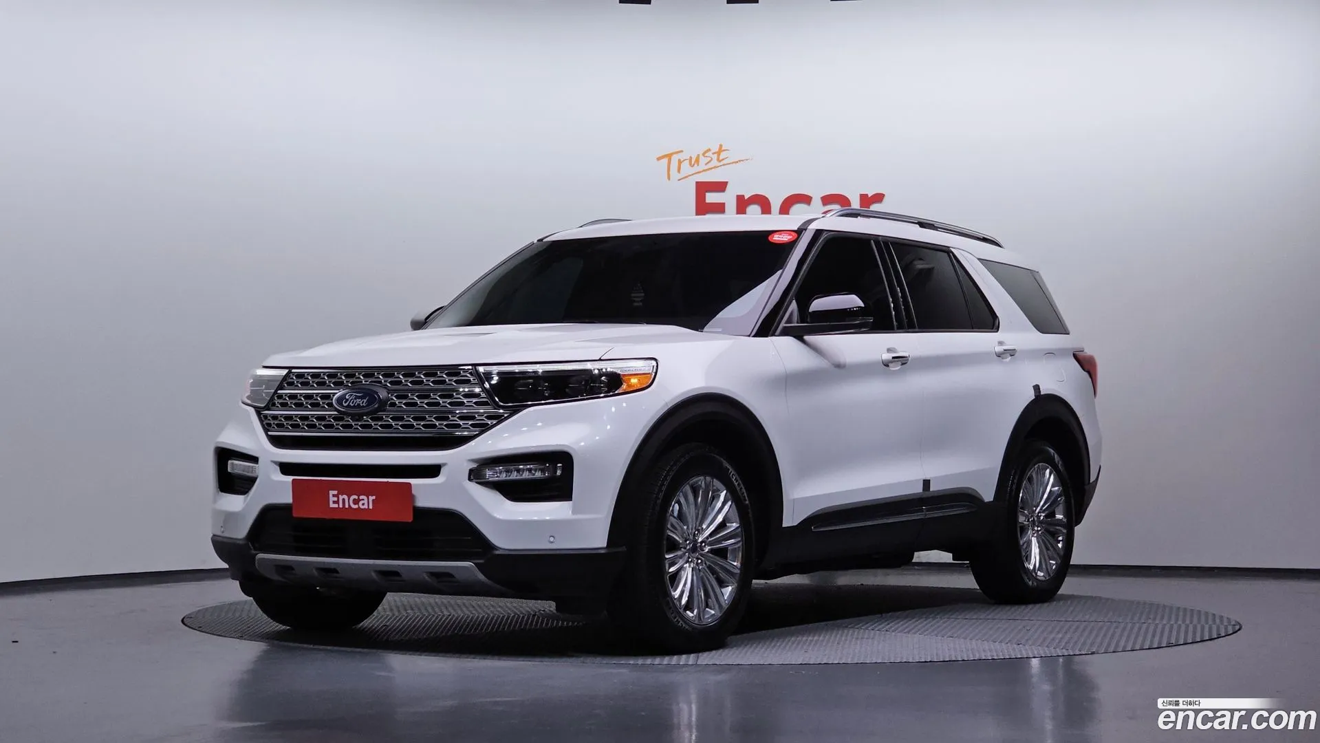 Ford Explorer 2021 — фото 5