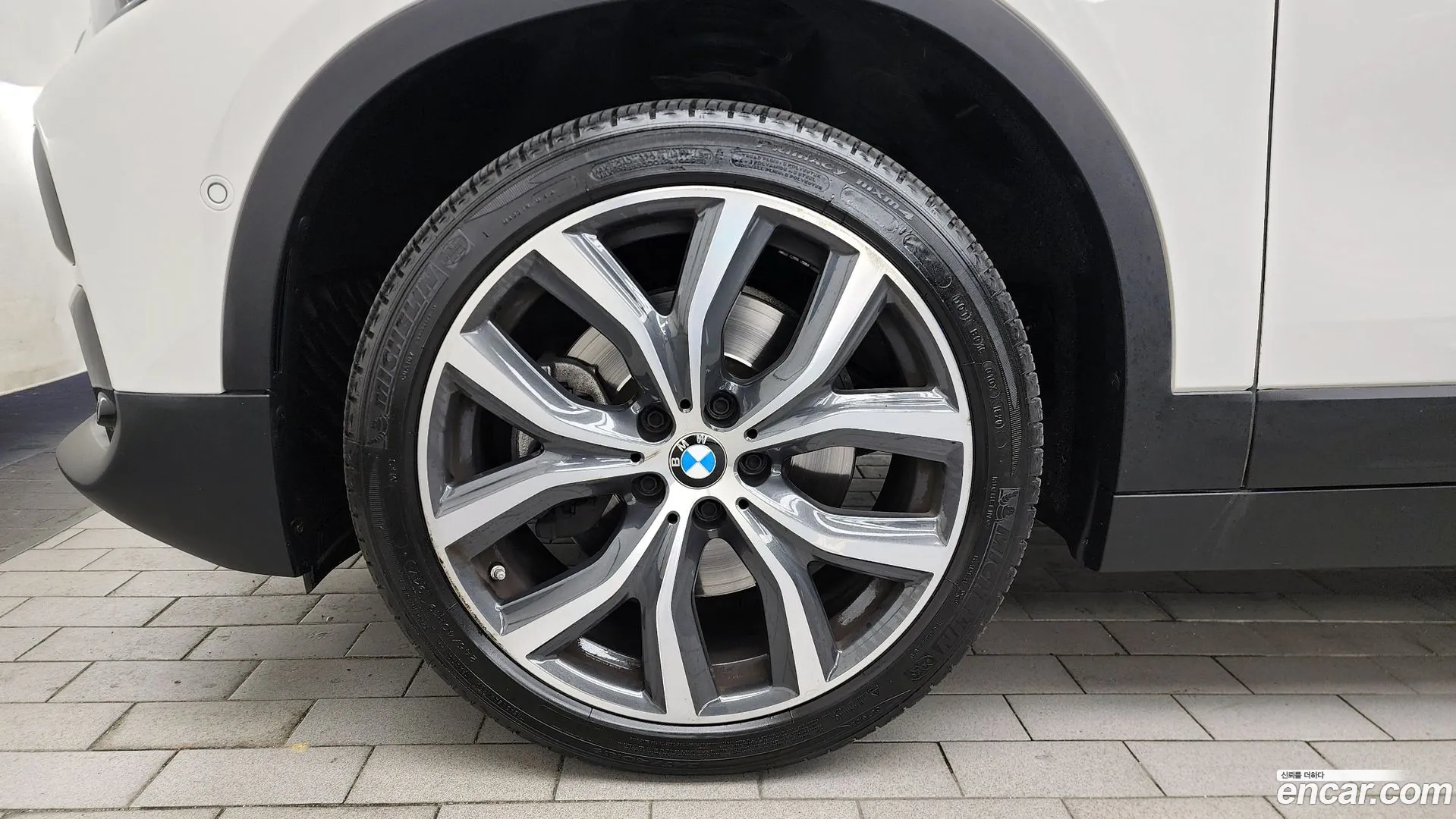 BMW X2 2021 — фото 1