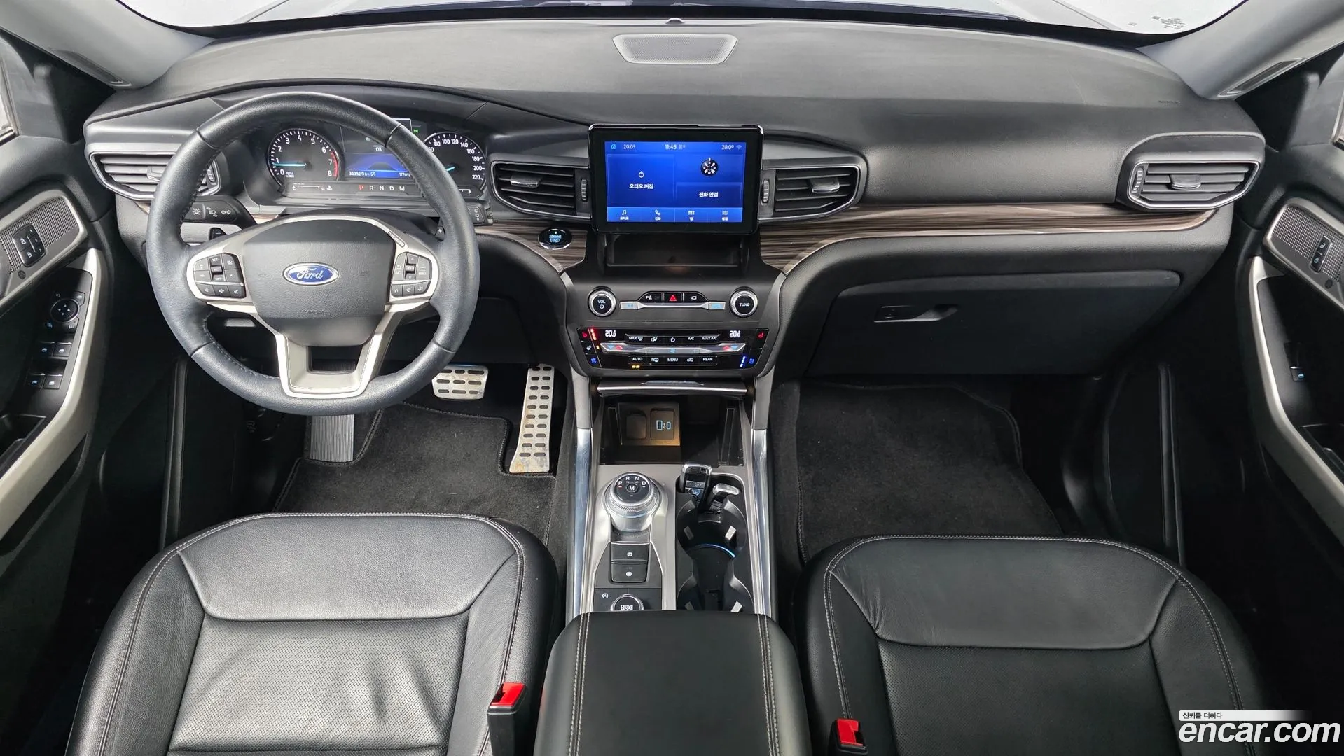 Ford Explorer 2020 — фото 3