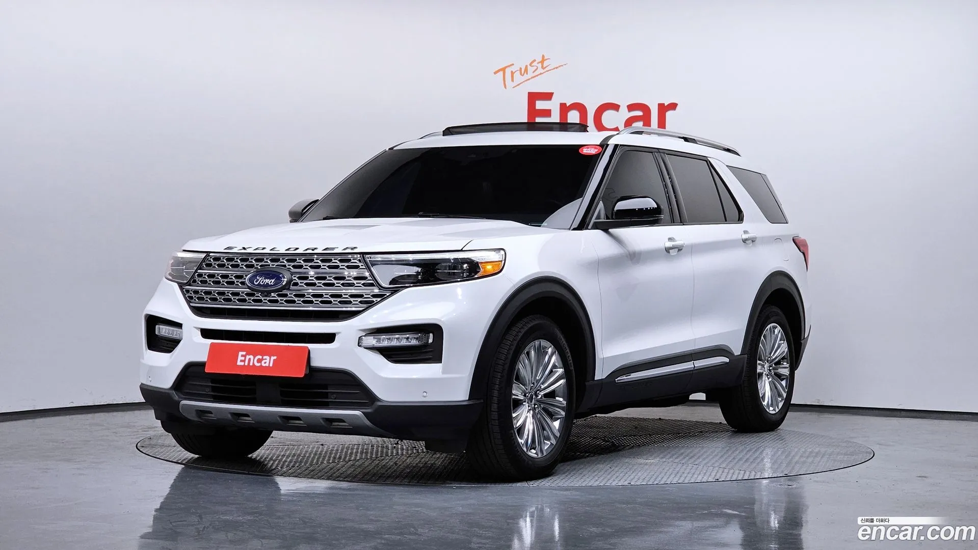 Ford Explorer 2020 — фото 4