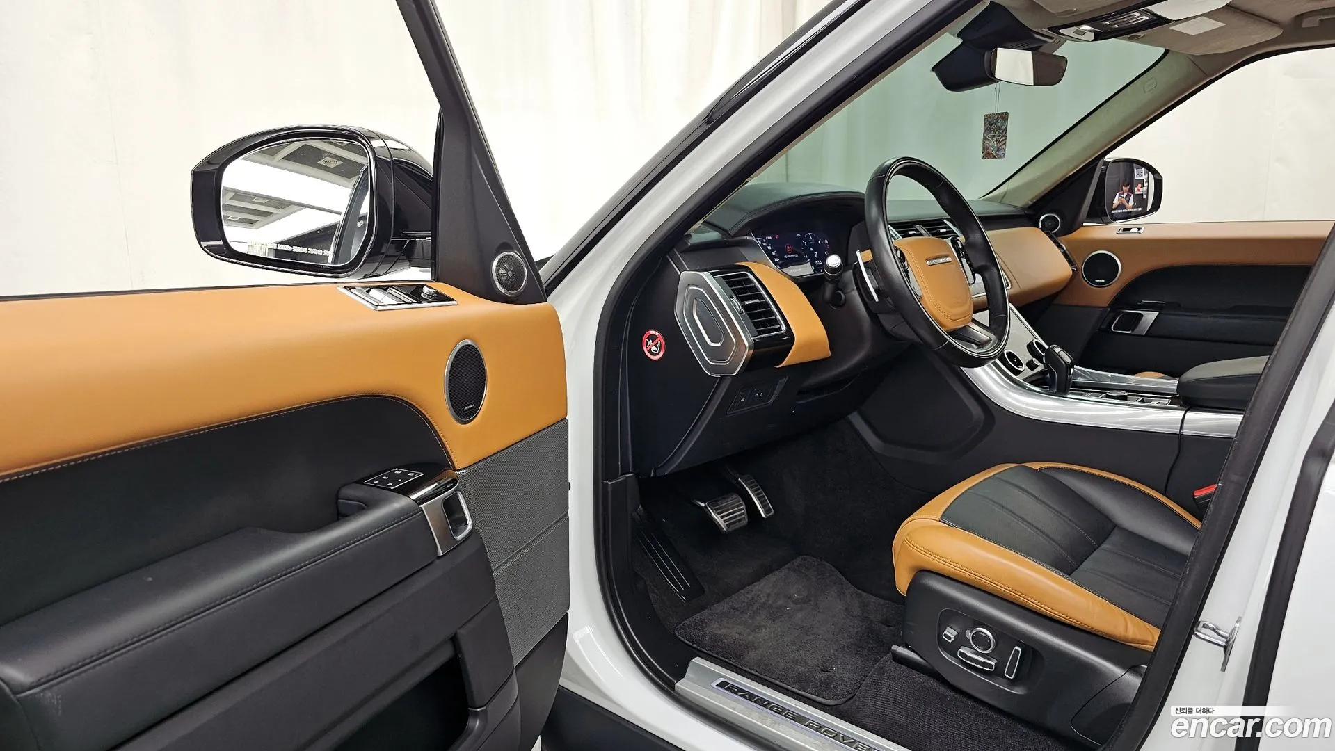 Land Rover Range Rover Sport 2021 — фото 4