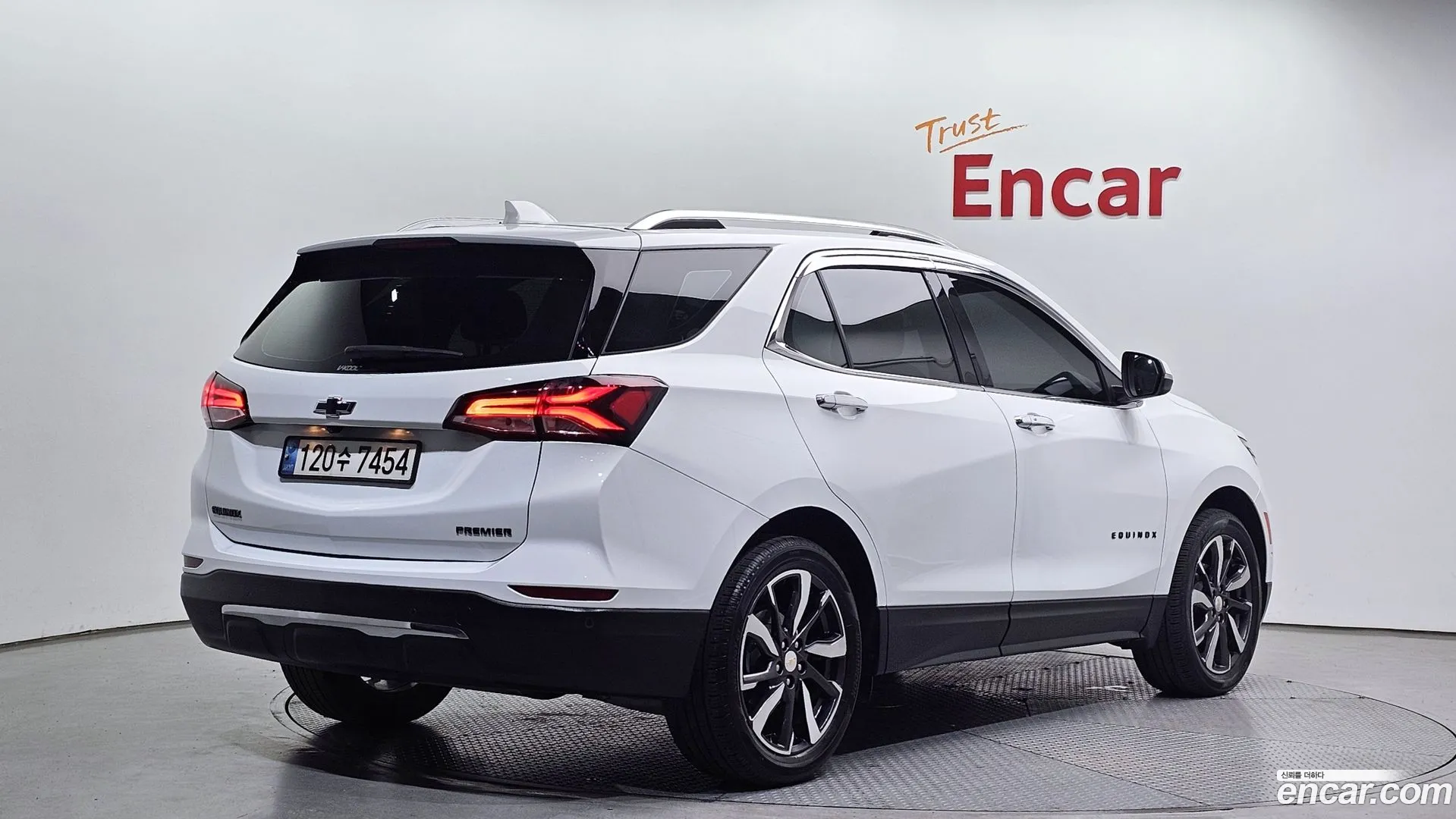 Chevrolet Equinox 2022 — фото 1