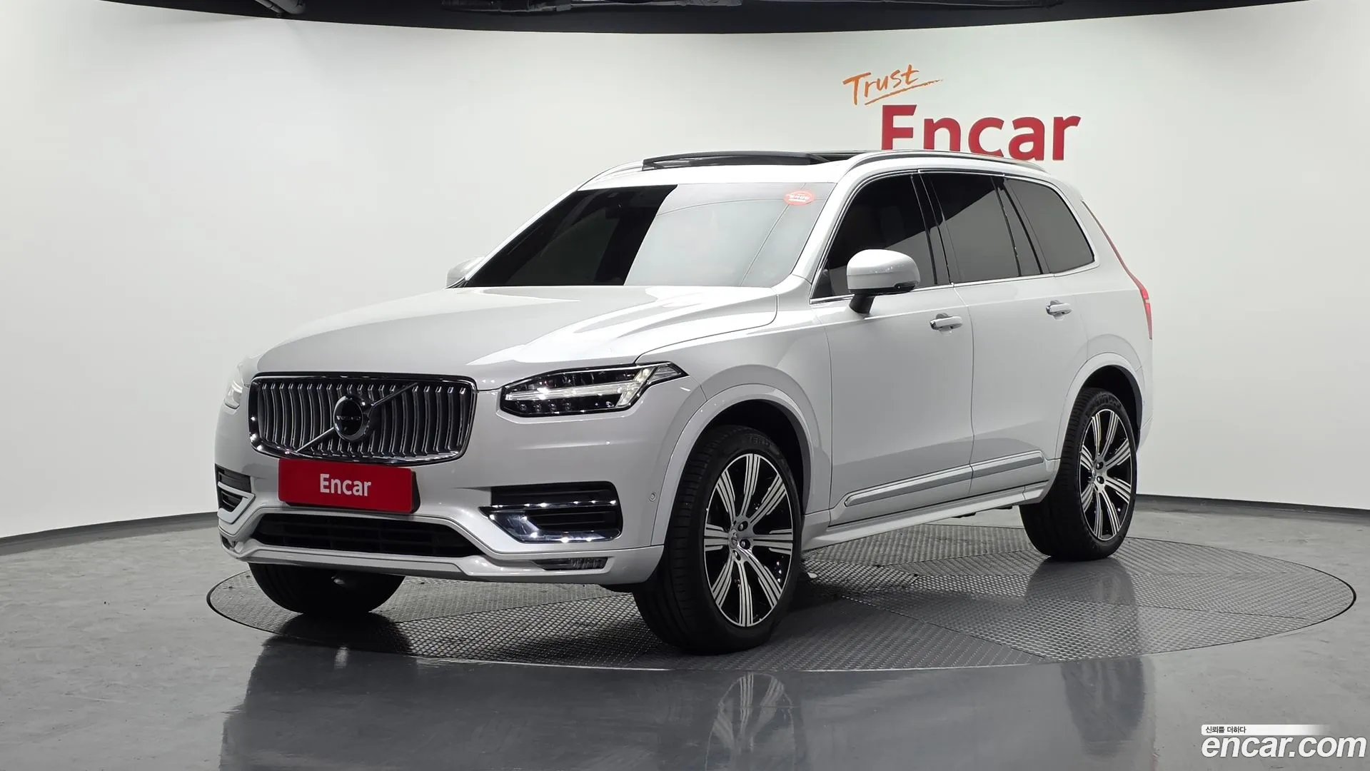 Volvo XC90 2022 — фото 4