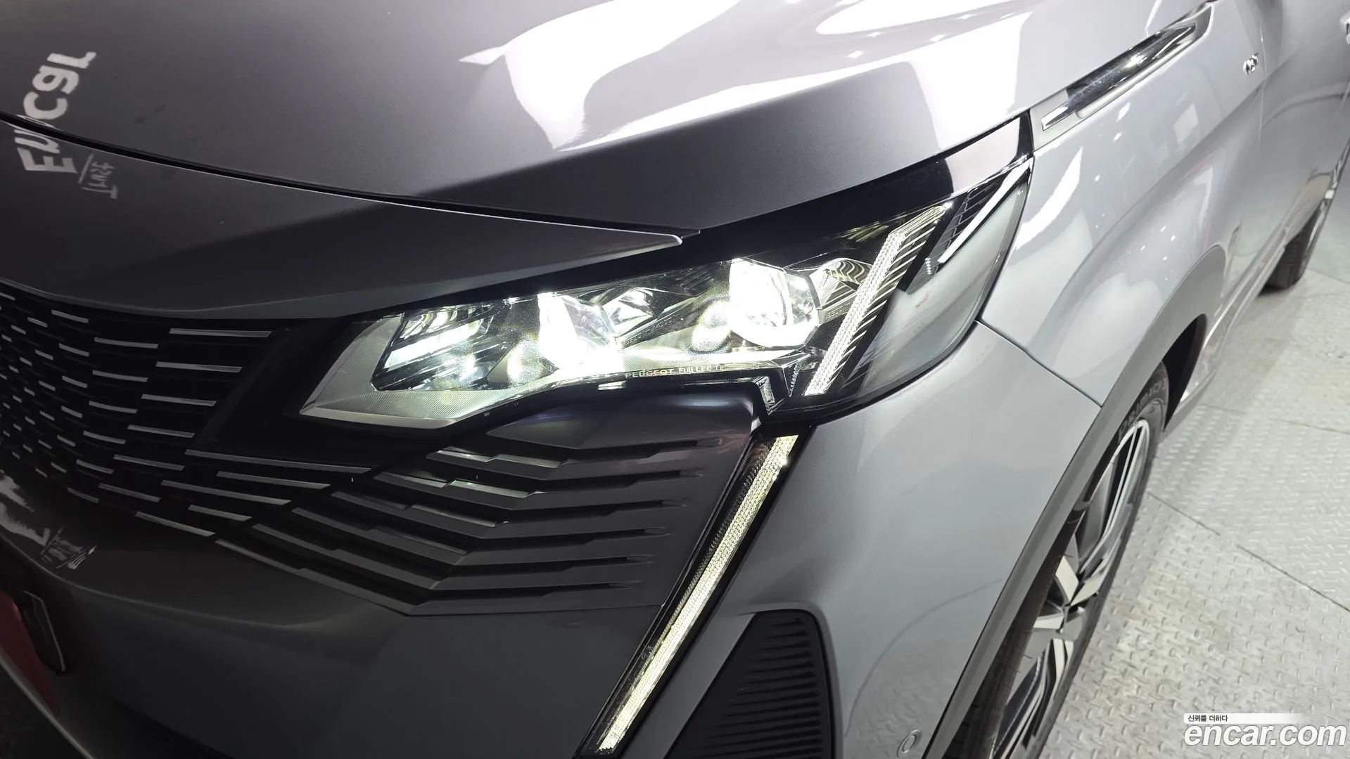 Peugeot 5008 2024 — фото 4