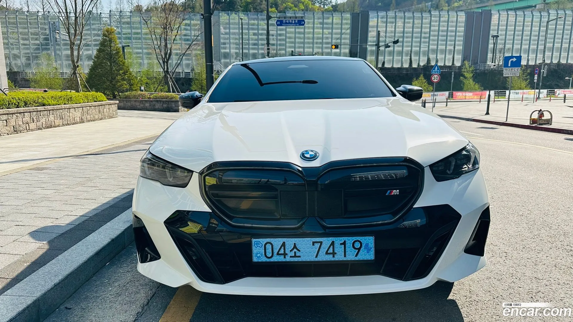 BMW i5 2024 — фото 4