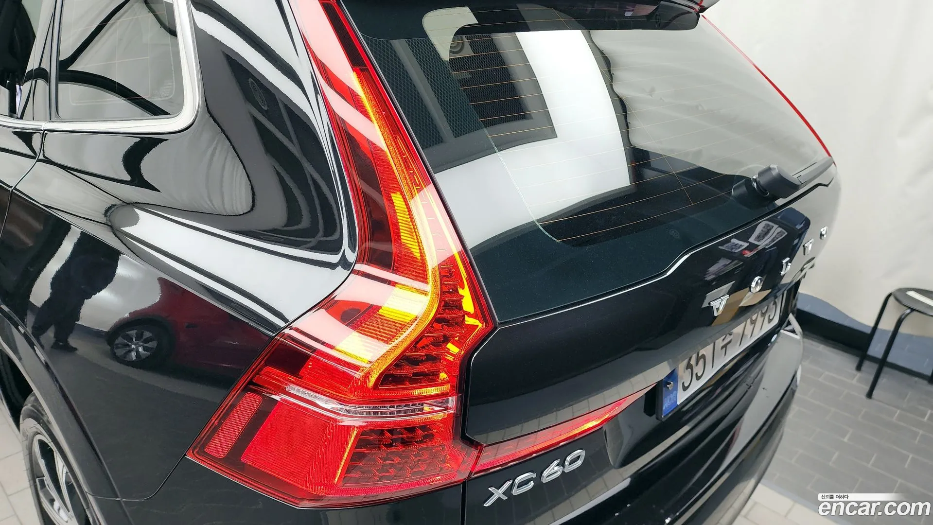 Volvo XC60 2021 — фото 4