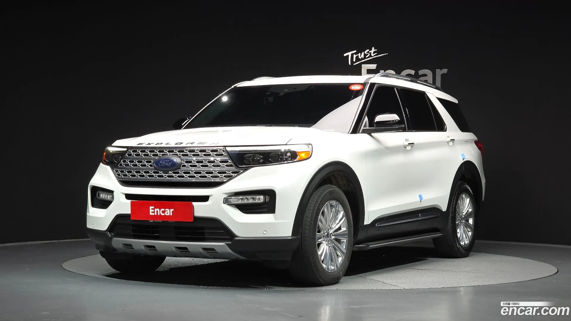 Ford Explorer 2021 — фото 4