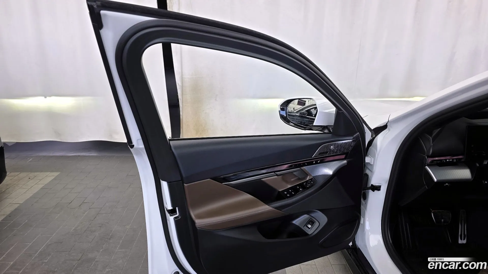 BMW i5 2025 — фото 4