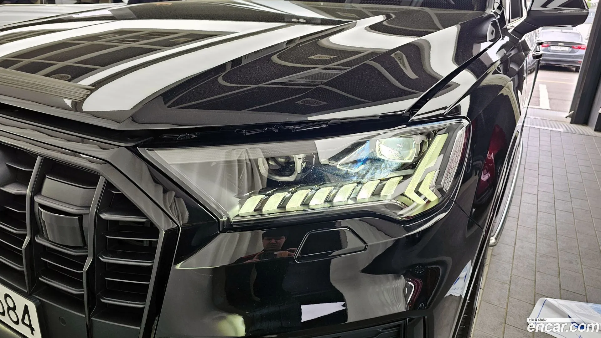 Audi Q7 2023 — фото 1