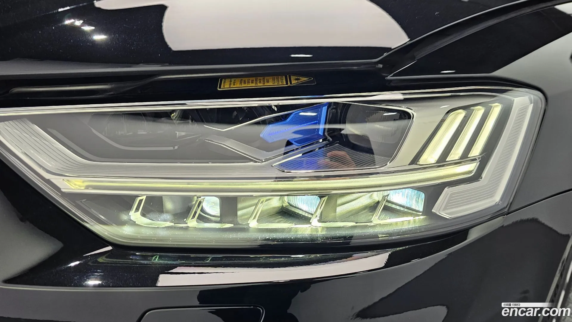 Audi A8 2021 — фото 3