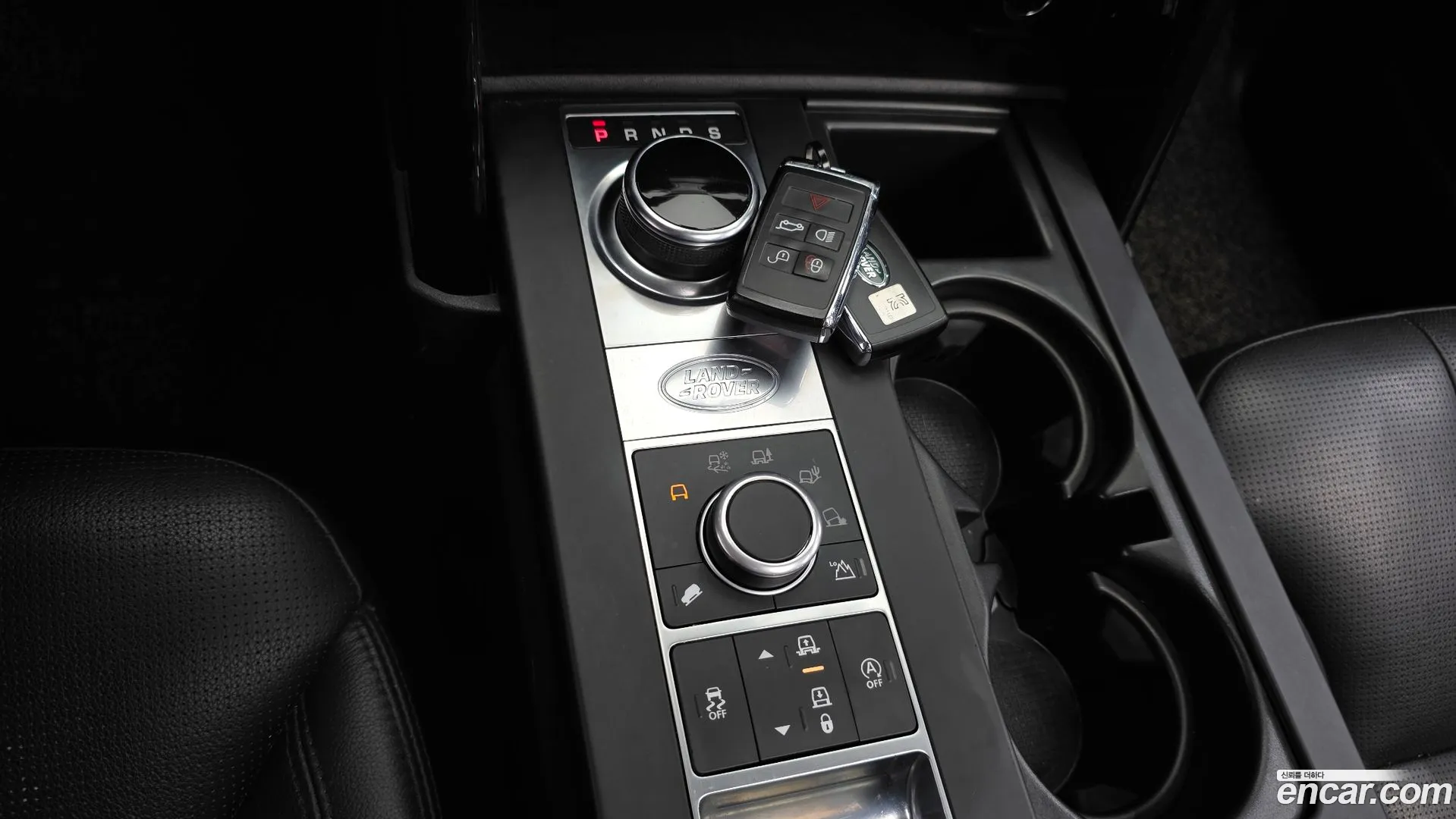 Land Rover Discovery 2020 — фото 4