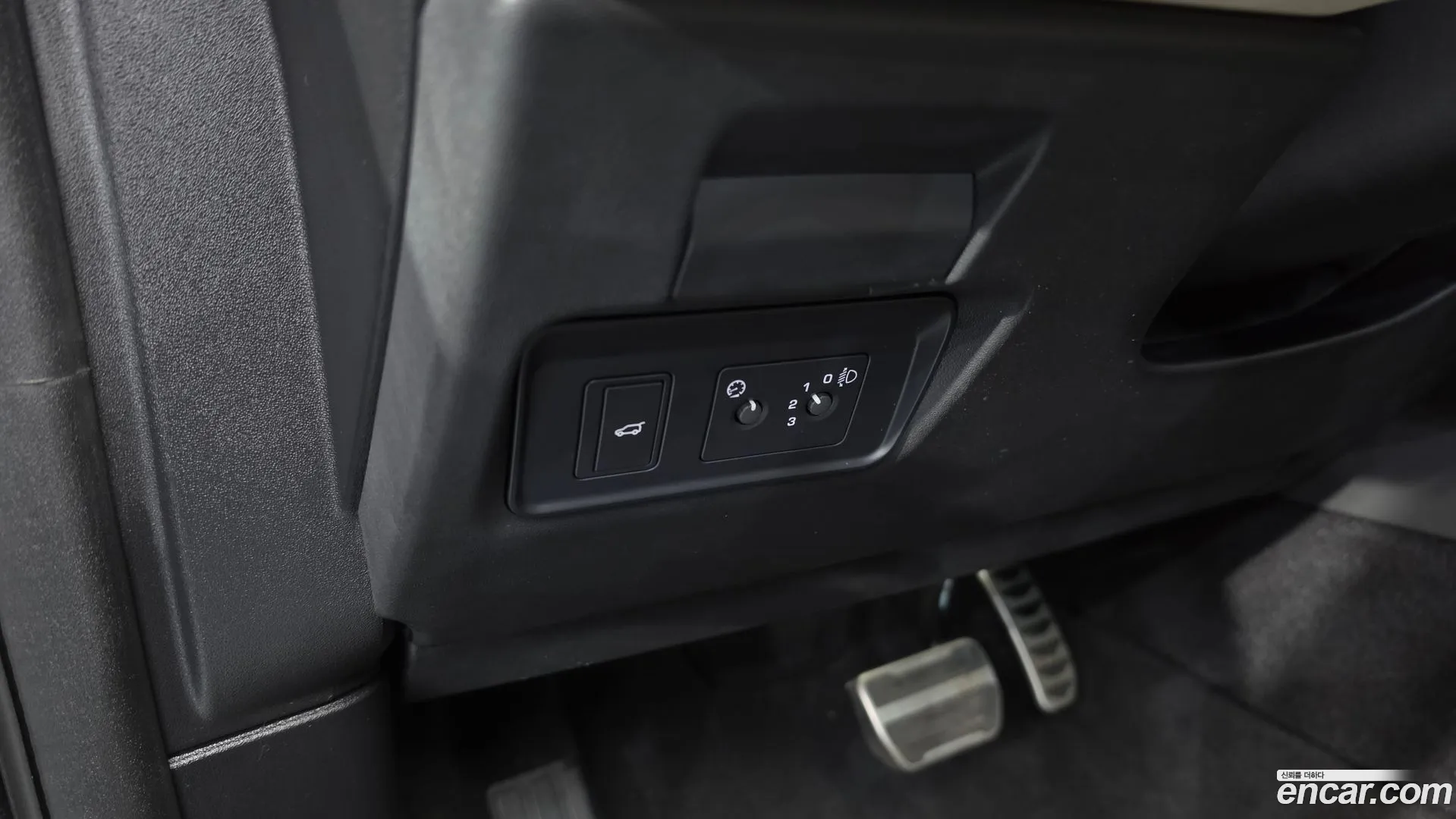 Land Rover Discovery Sport 2025 — фото 2