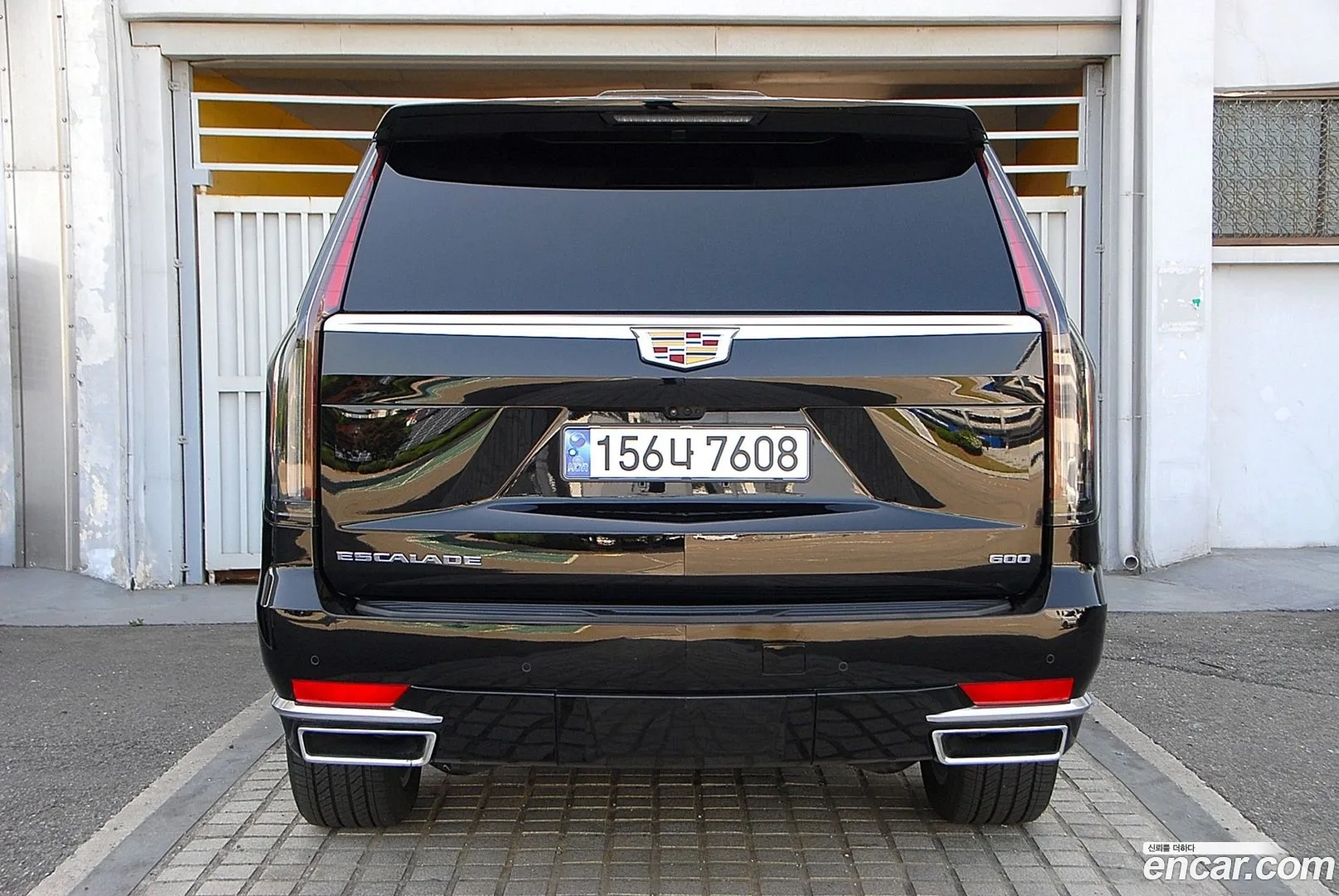 Cadillac Escalade 2021 — фото 1