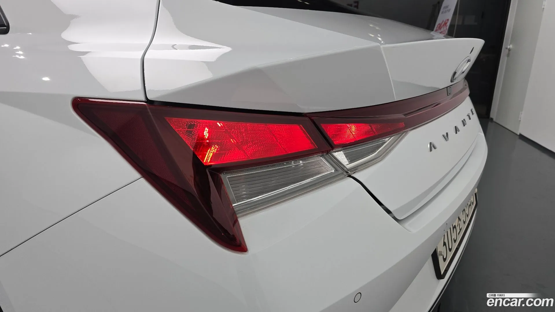 Hyundai Elantra 2021 — фото 2