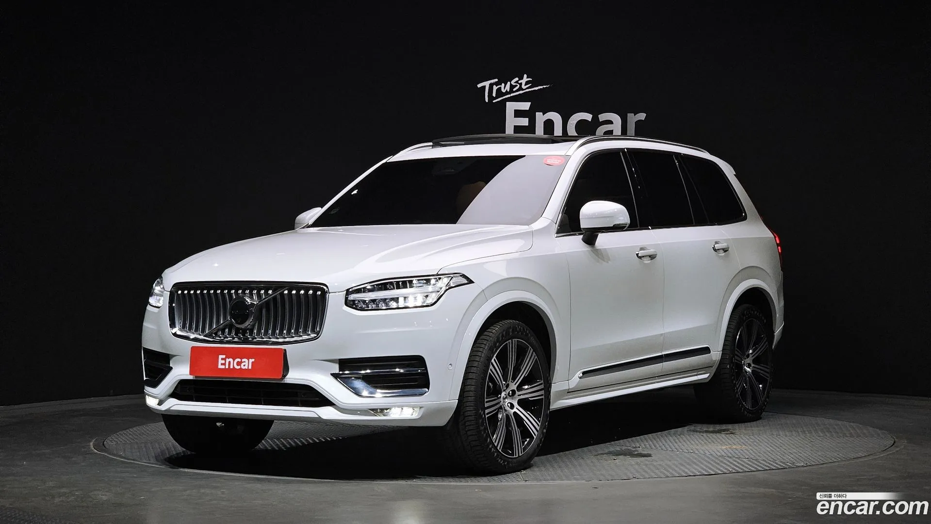 Volvo XC90 2023 — фото 3