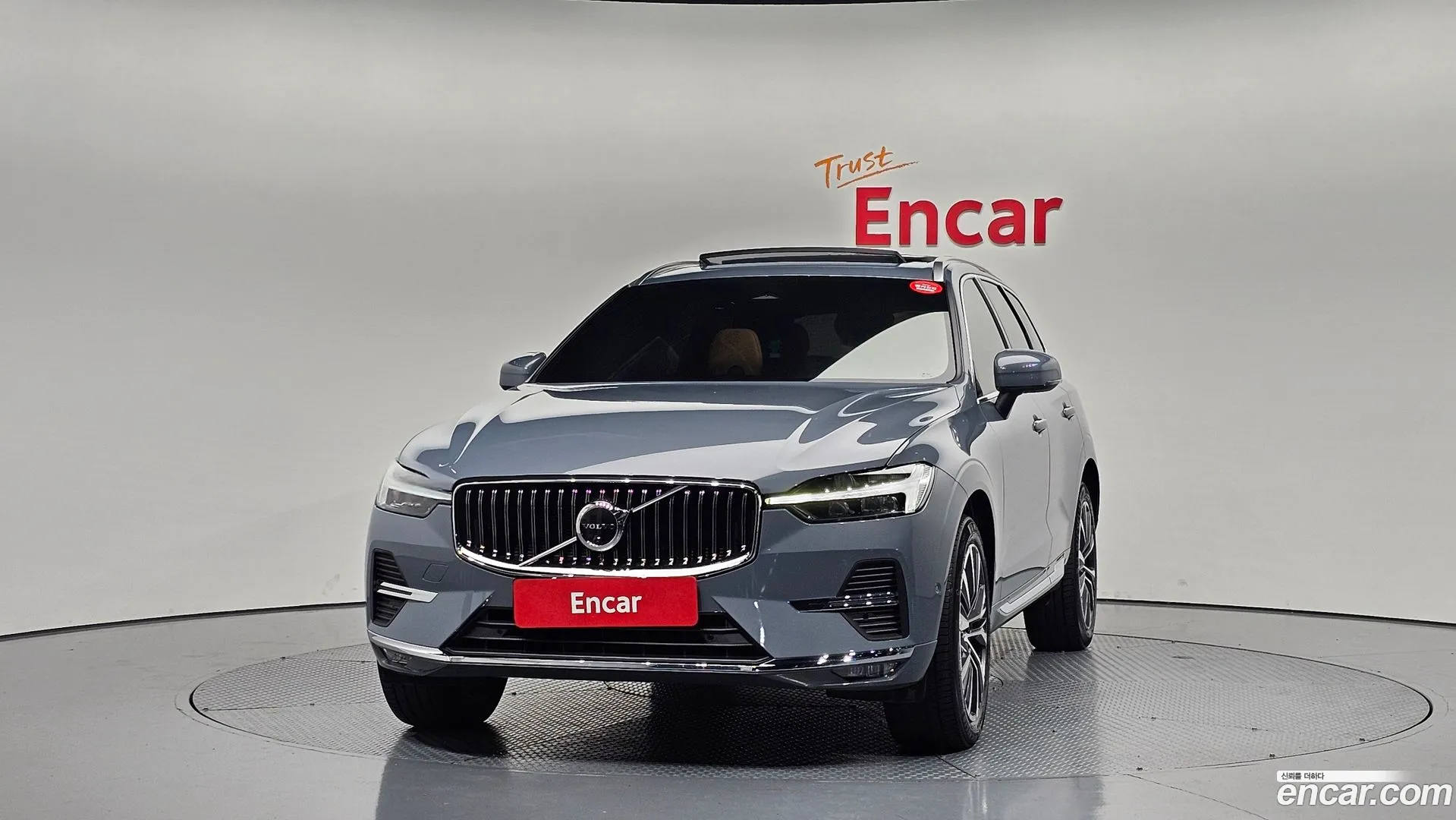 Volvo XC60 2021 — фото 5