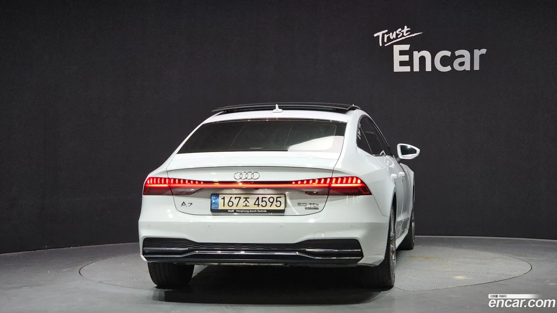 Audi A7 2020 — фото 1