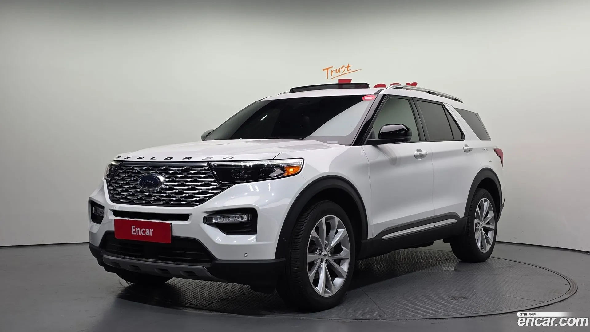 Ford Explorer 2021 — фото 2
