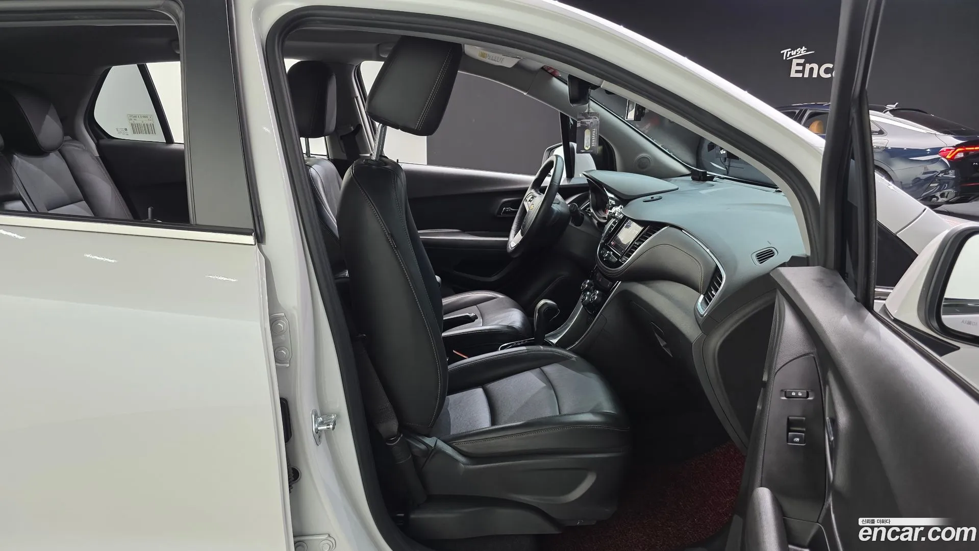 Chevrolet Trax 2020 — фото 1