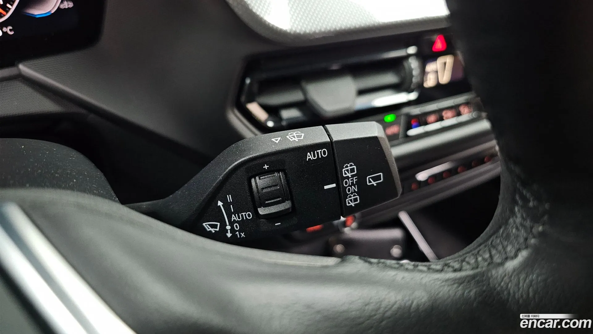 BMW 120i 2021 — фото 4