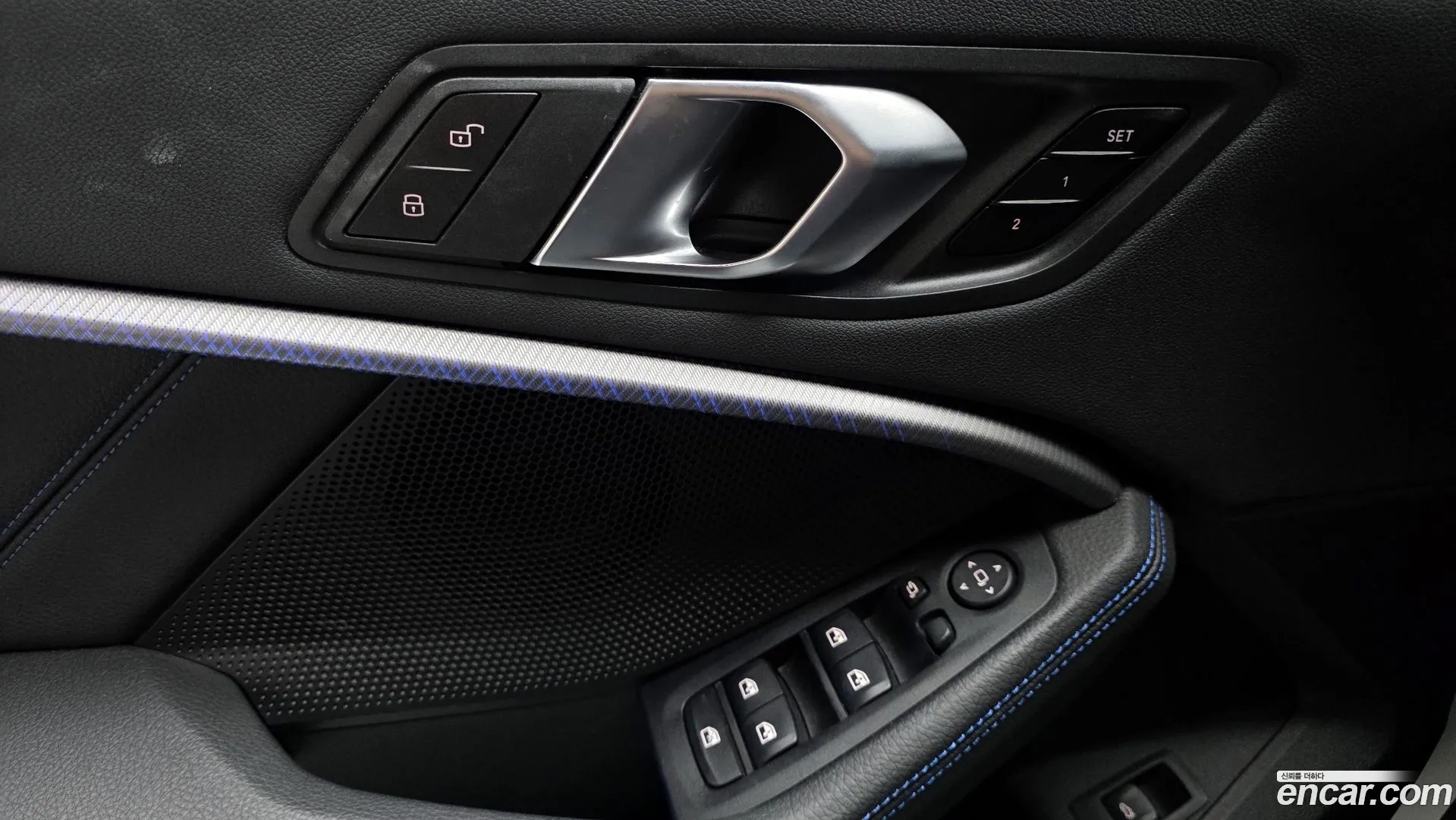 BMW 120i 2023 — фото 2