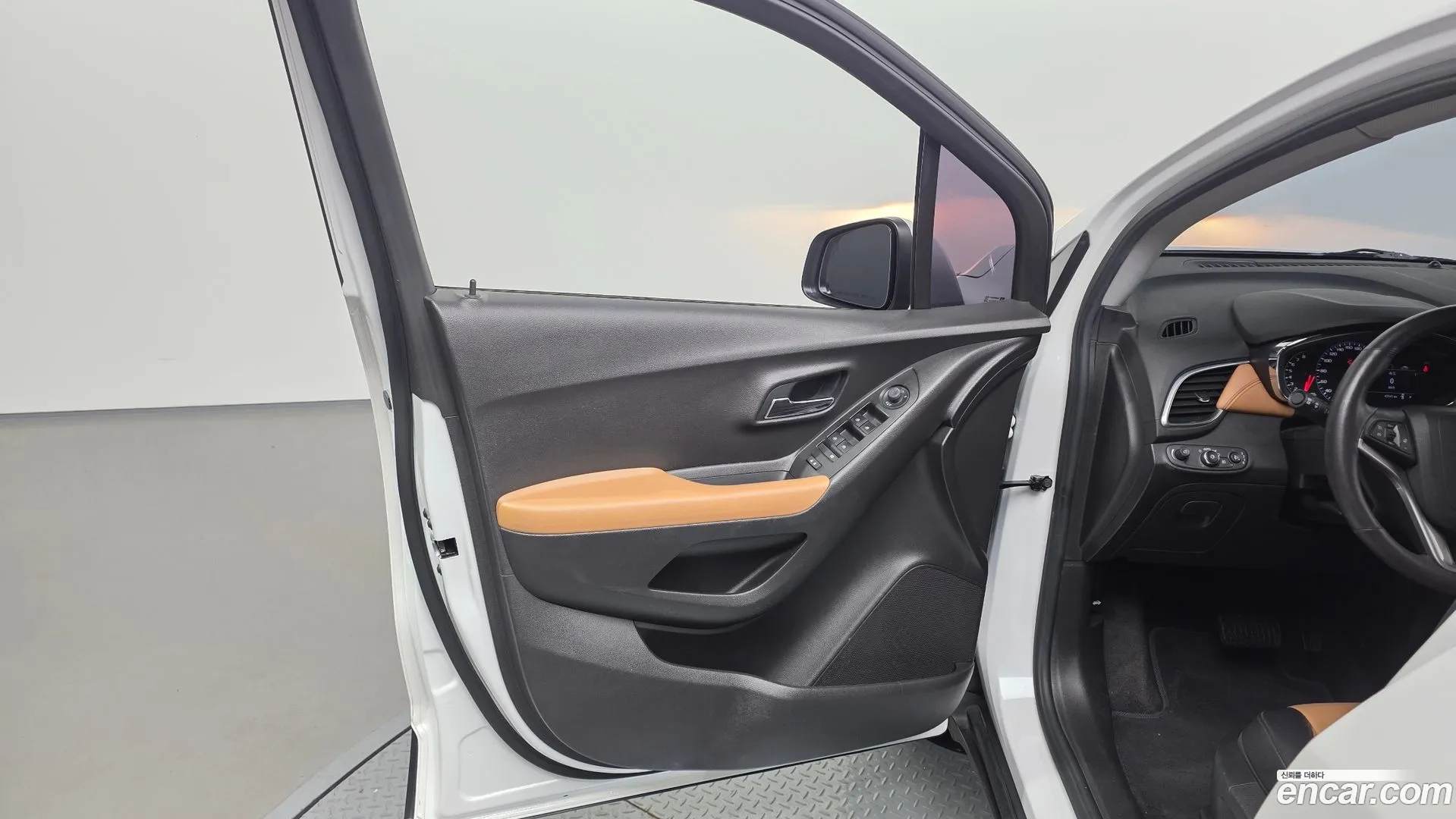 Chevrolet Trax 2020 — фото 1