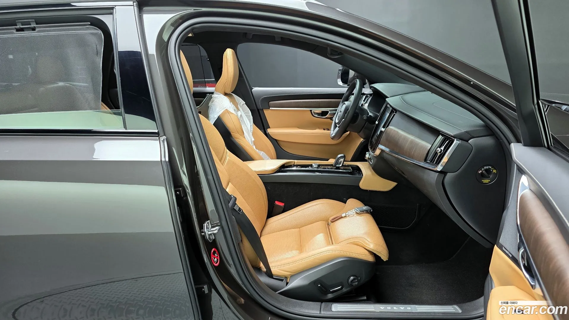 Volvo V90 Cross Country 2020 — фото 2