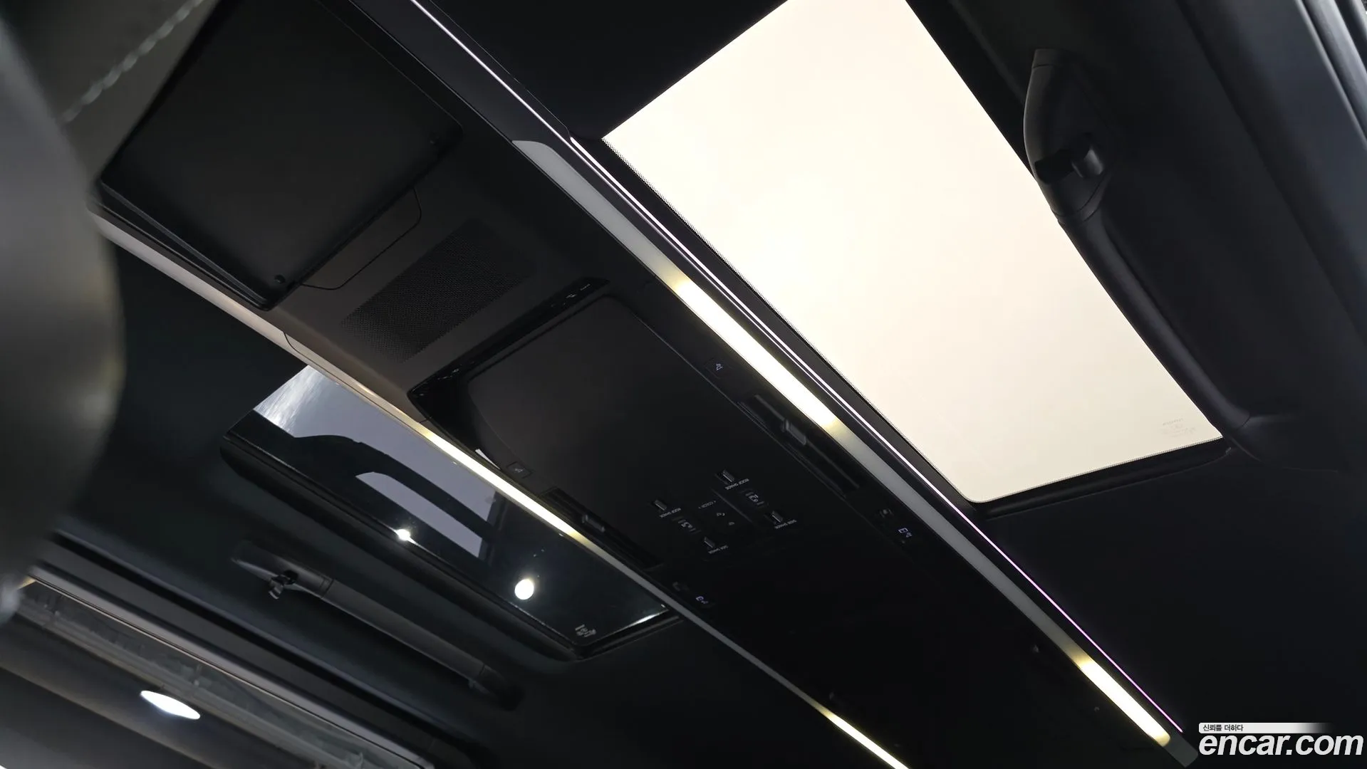 Toyota Alphard 2025 — фото 1