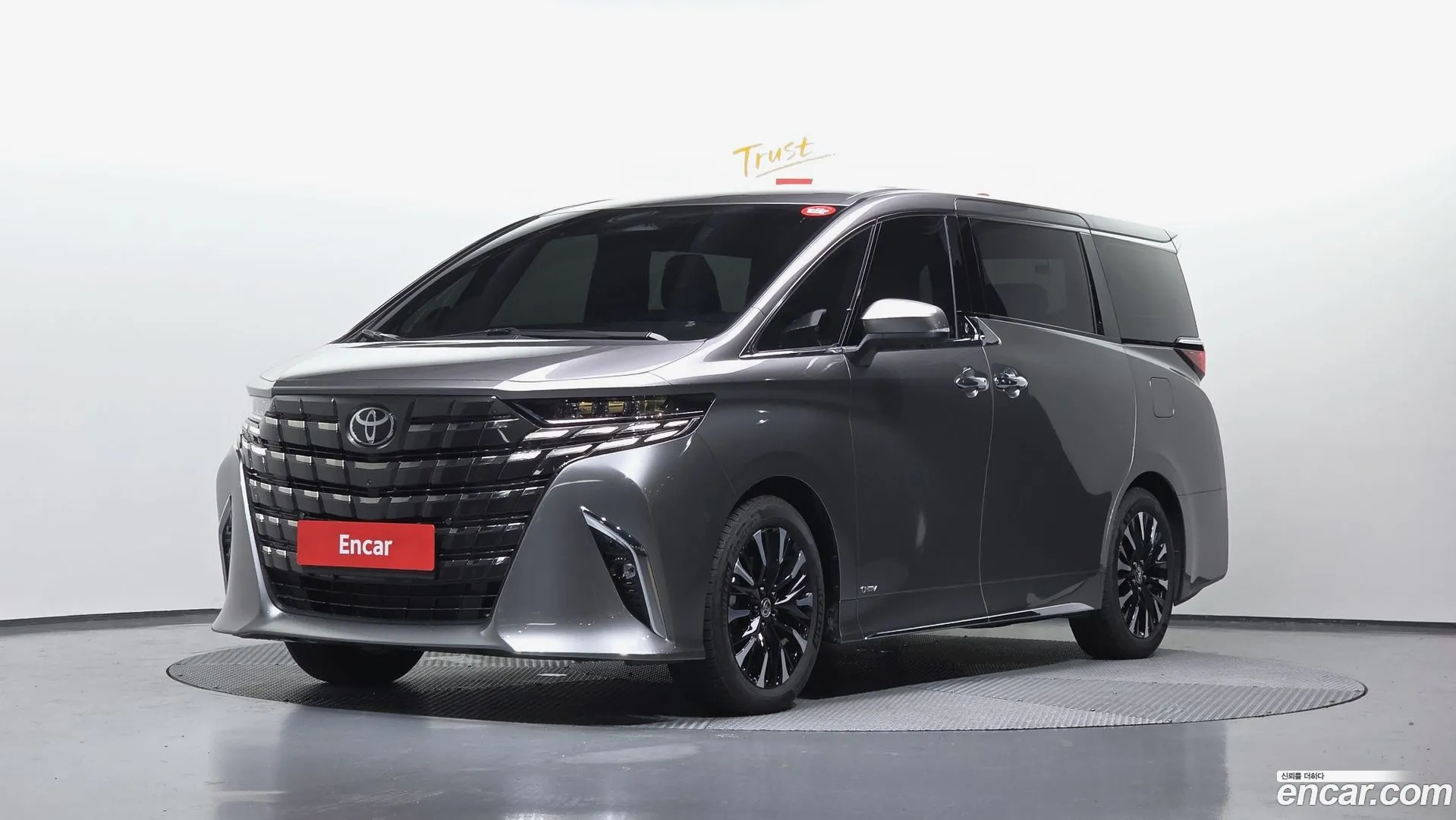 Toyota Alphard 2025 — фото 4