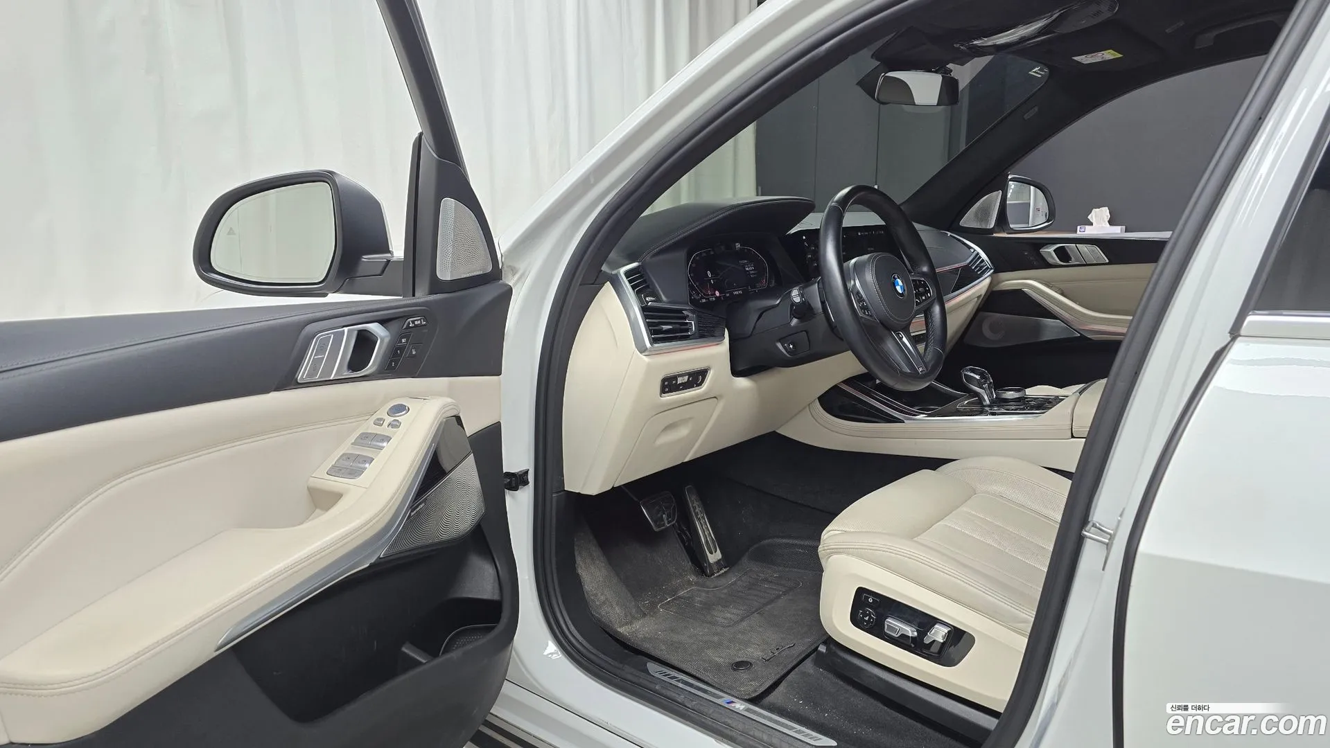 BMW X7 2021 — фото 2