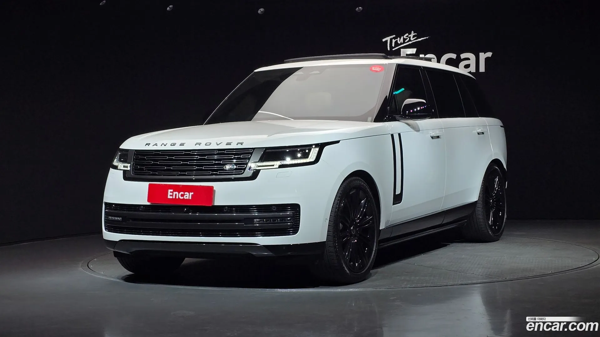 Land Rover Range Rover 2025 — фото 2
