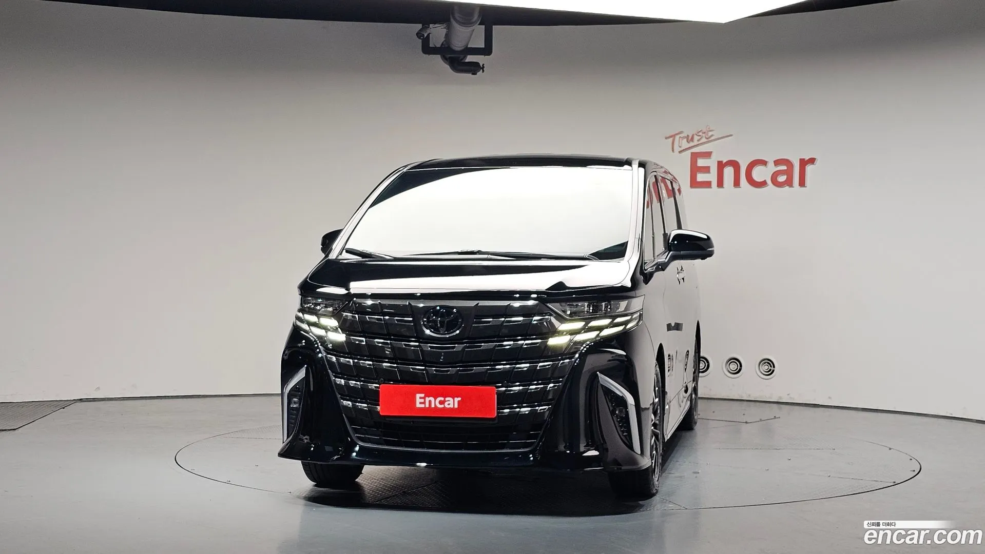 Toyota Alphard 2025 — фото 2