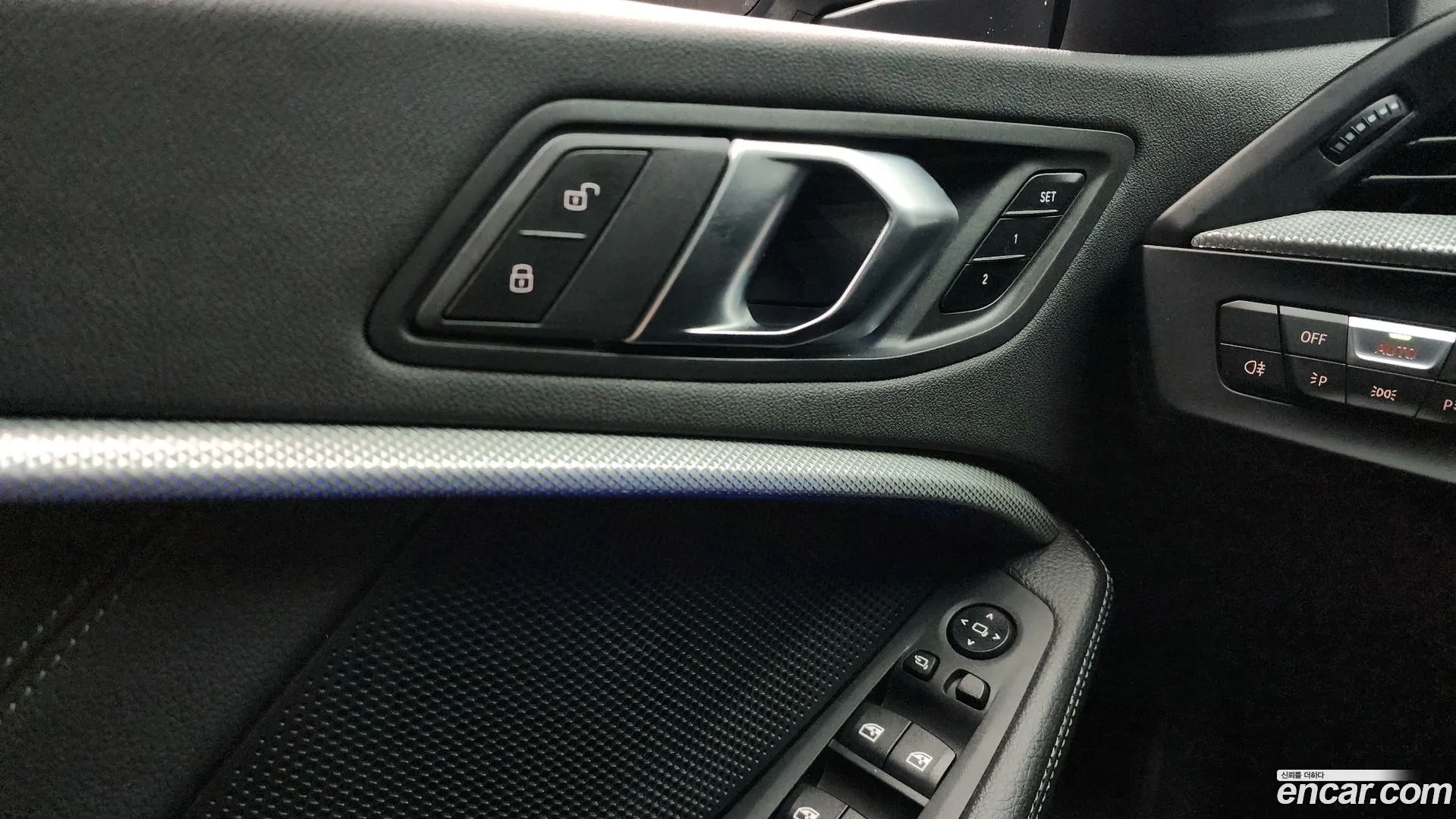 BMW 120i 2022 — фото 3