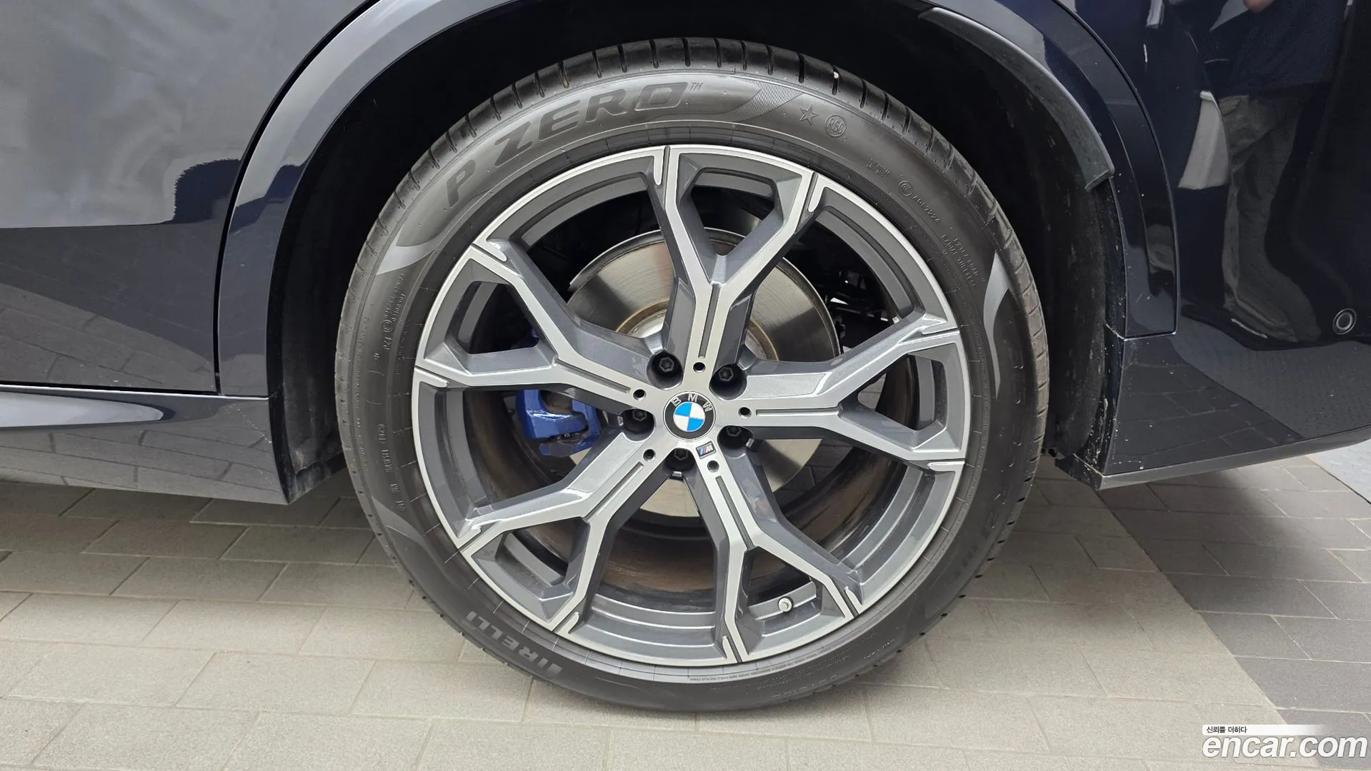 BMW X5 2025 — фото 1