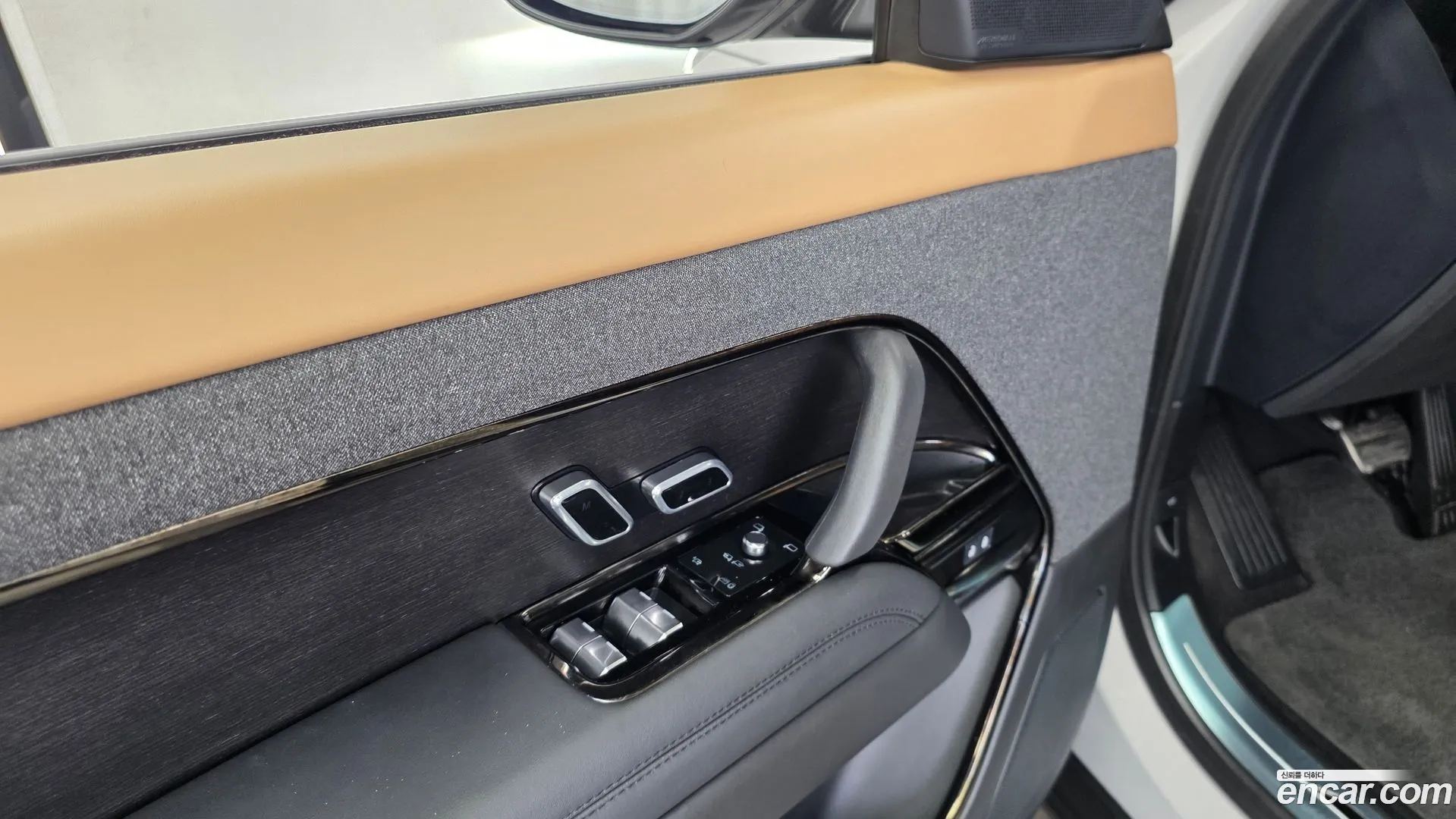 Land Rover Range Rover Sport 2024 — фото 1
