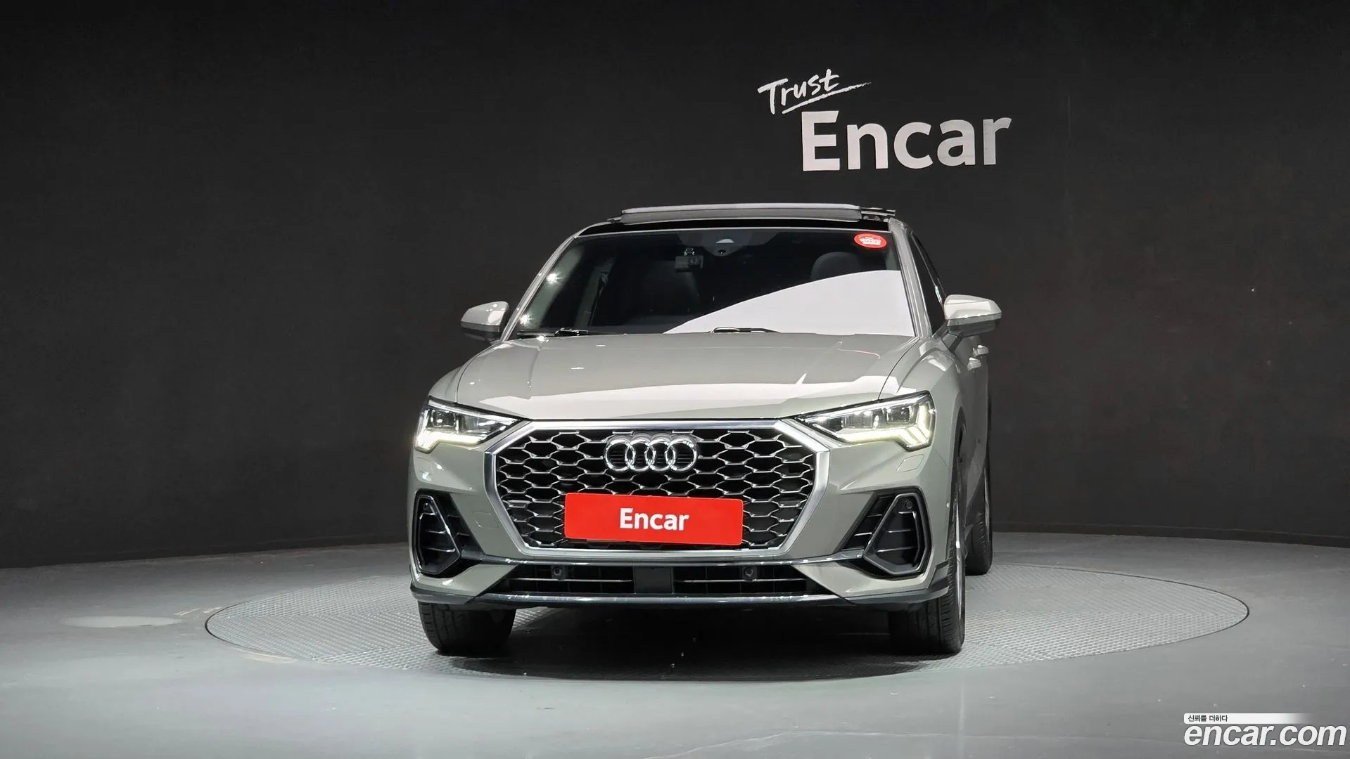 Audi Q3 2023 — фото 2