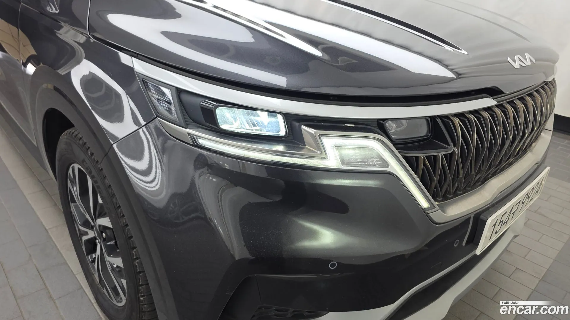 Kia Carnival 2021 — фото 1