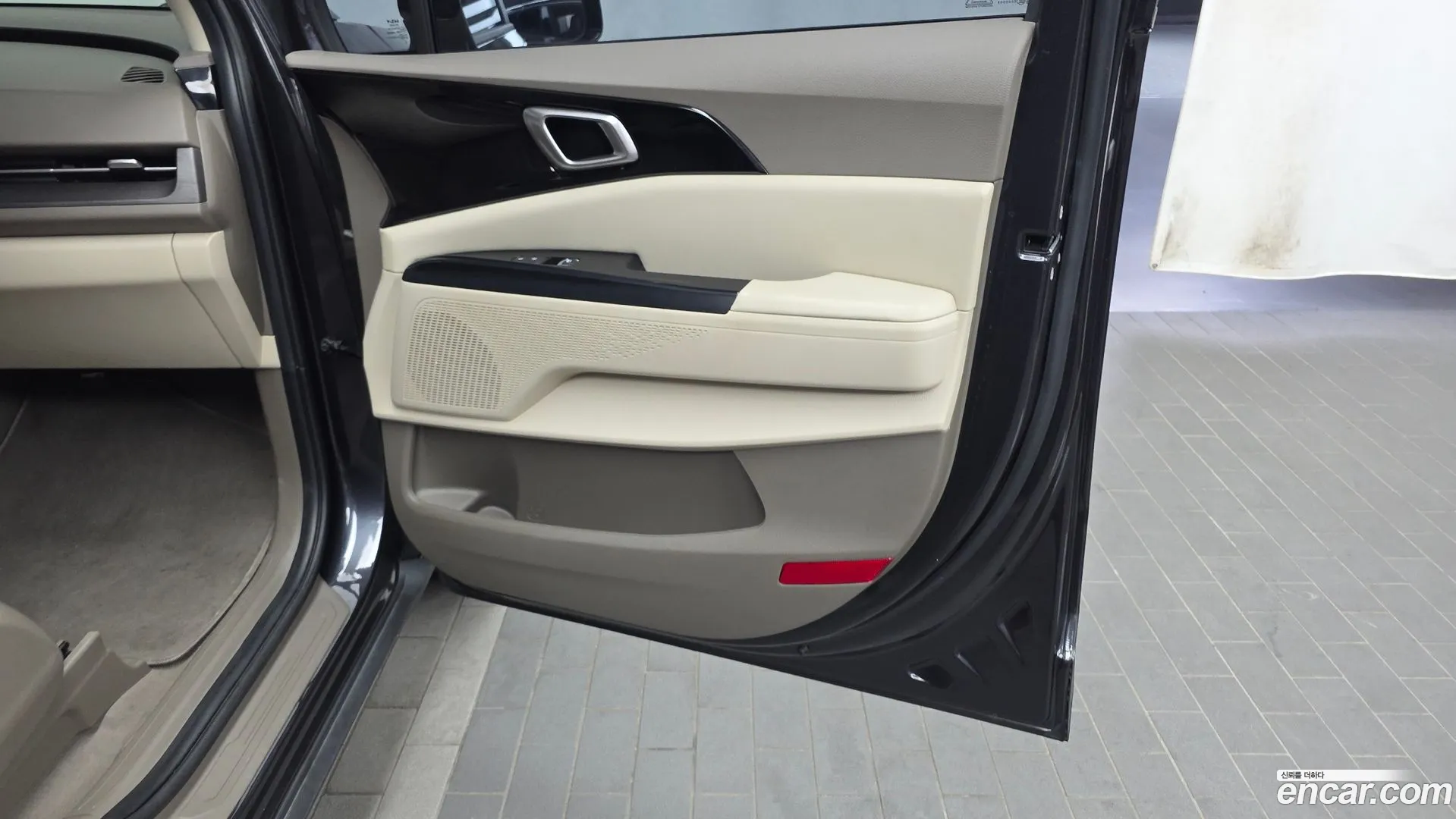 Kia Carnival 2021 — фото 2