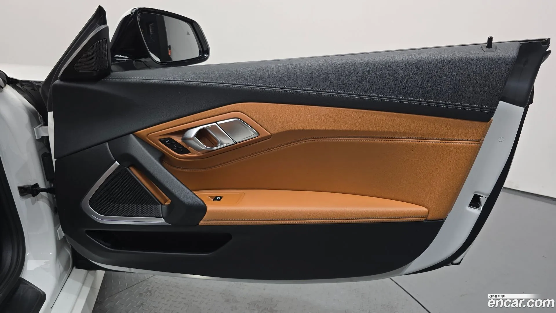 BMW Z4 2022 — фото 2