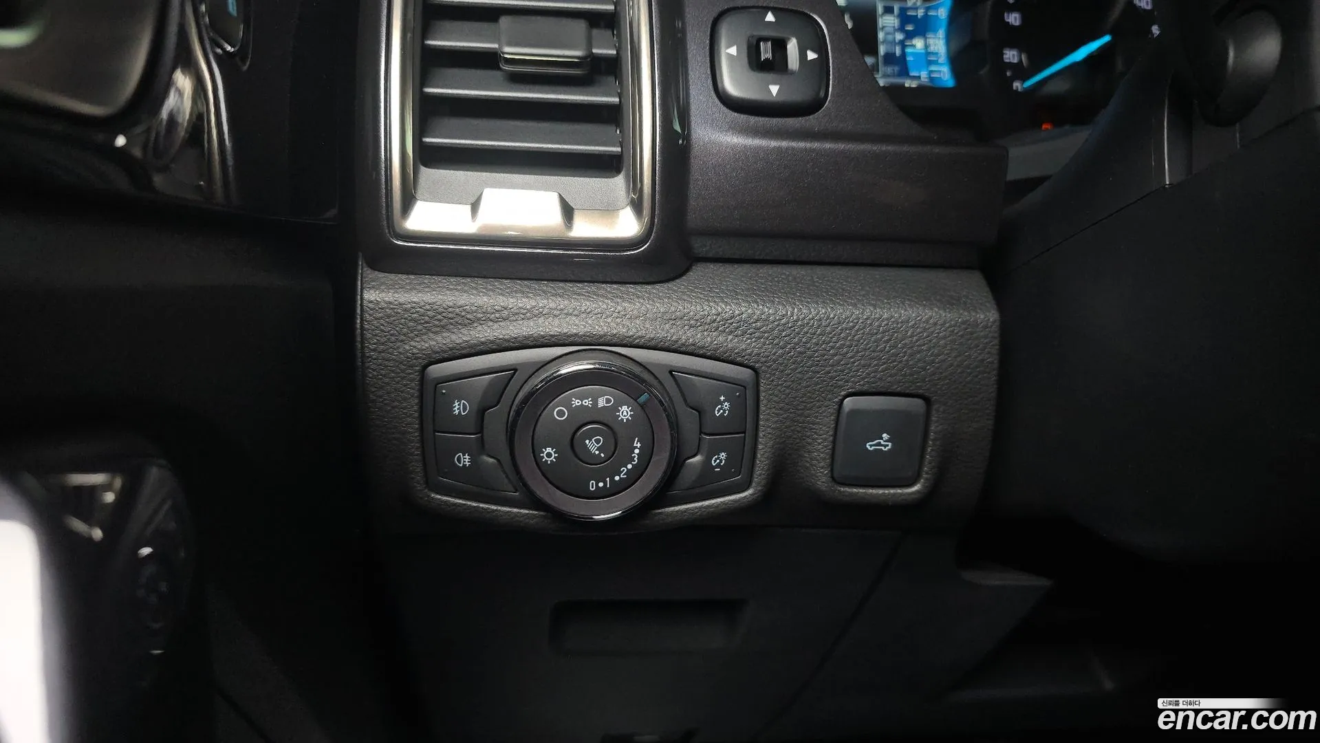 Ford Ranger 2021 — фото 2