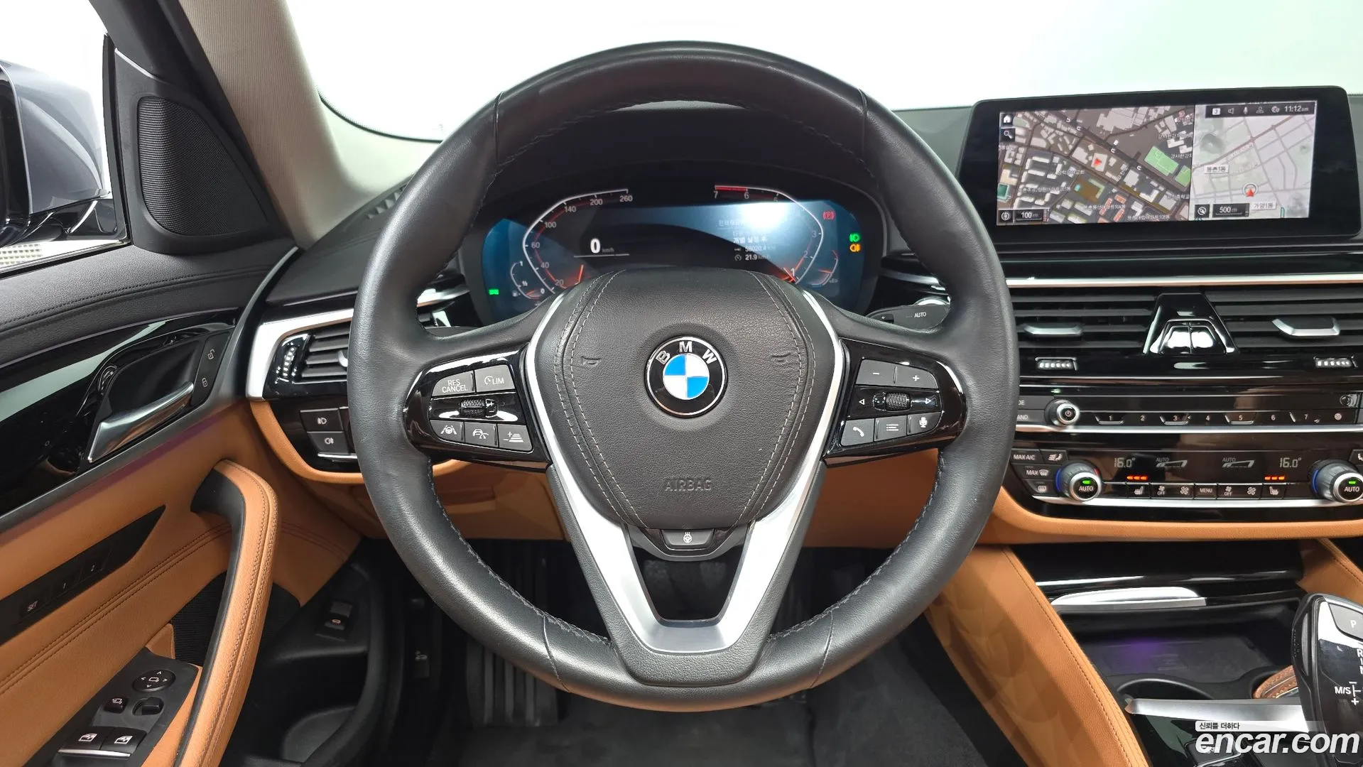 BMW 520i 2020 — фото 3
